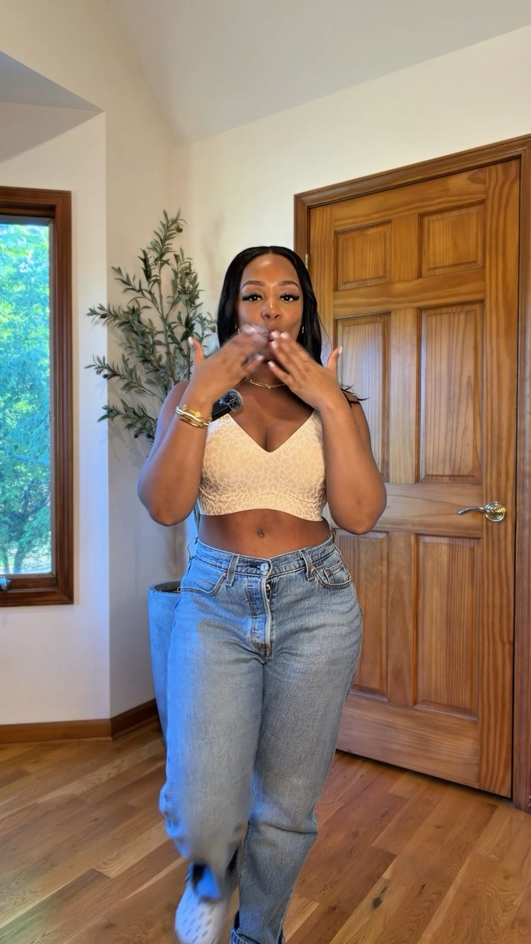 The most comfortable and flattering bra, this jelly bra from
Popilush is amazing