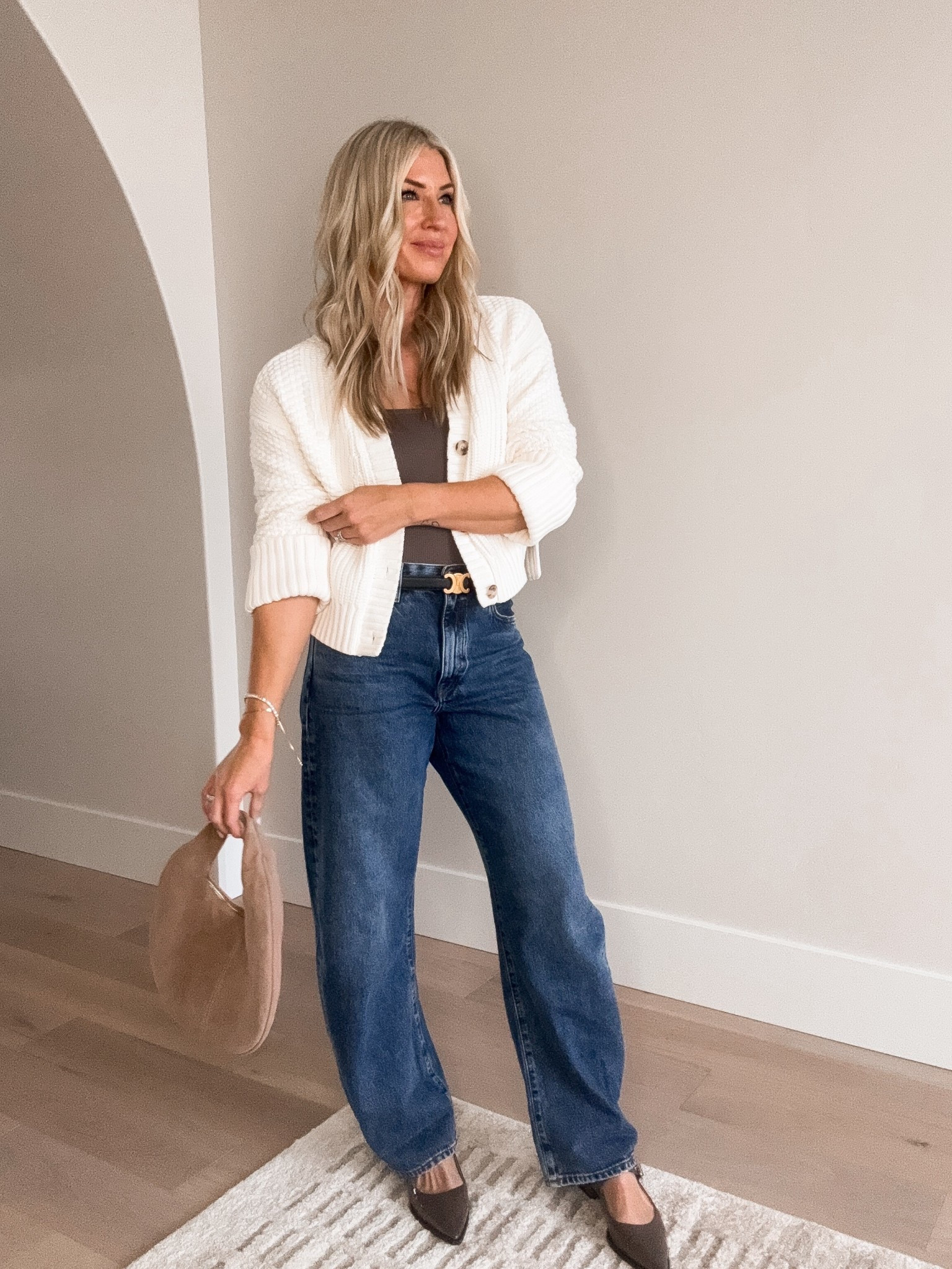 Cute bag that’s so chic and the perfect size 
Cyber week sale 
Suede handbags 


#LTKSaleAlert #LTKootd #LTKFindsUnder100