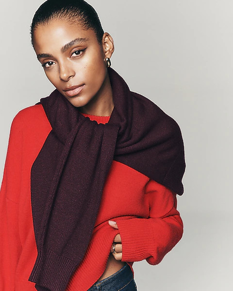 Ultrasoft Relaxed Crew Neck Sweater | Express