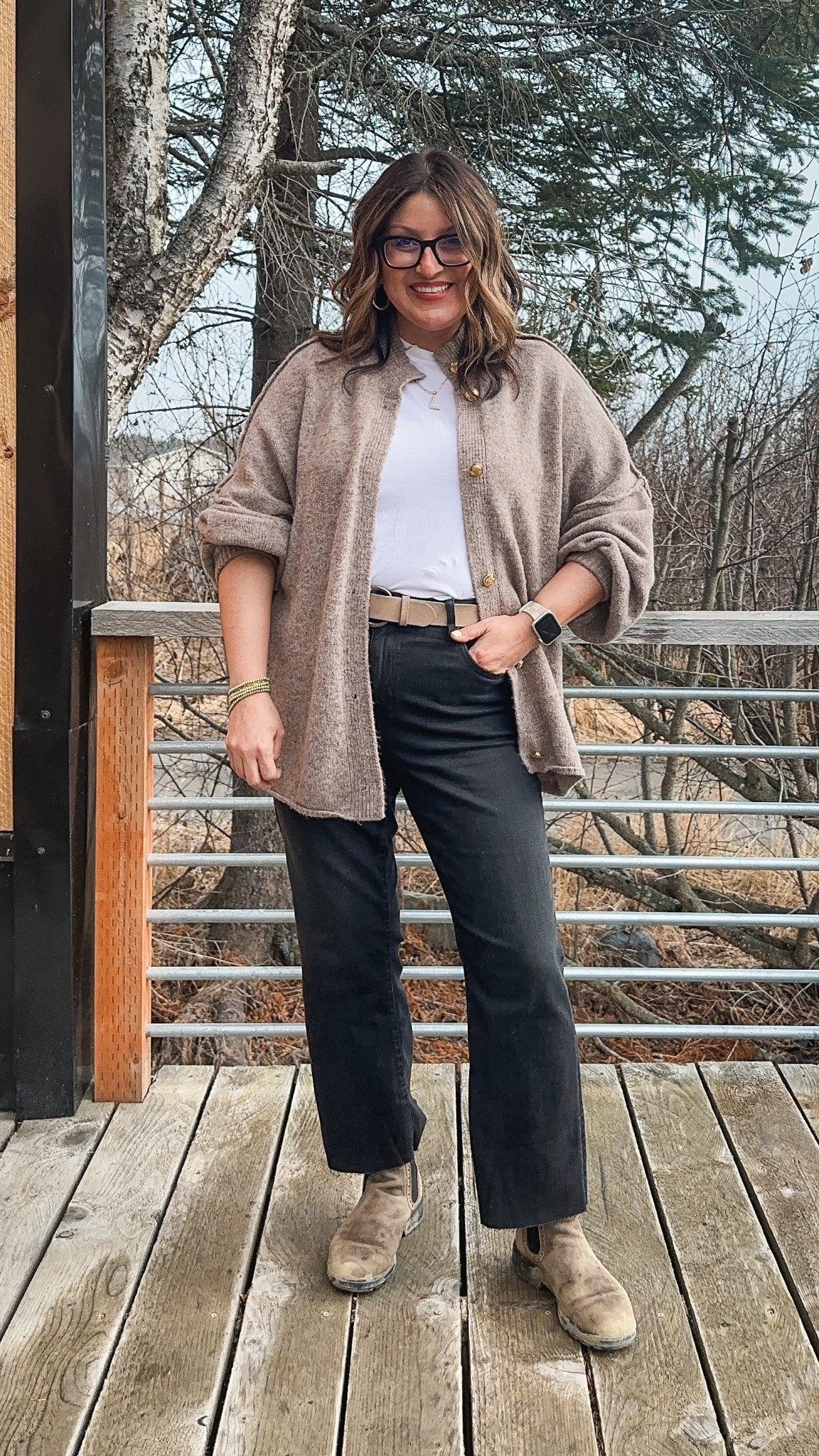 Today’s ootd:
Amazon cardi, L
Madewell tee, XL
Banana Reoubkic belt, L
American Eagle jeans, 14 ref
Blundstone boots


#LTKOver40 #LTKSaleAlert #LTKMidsize