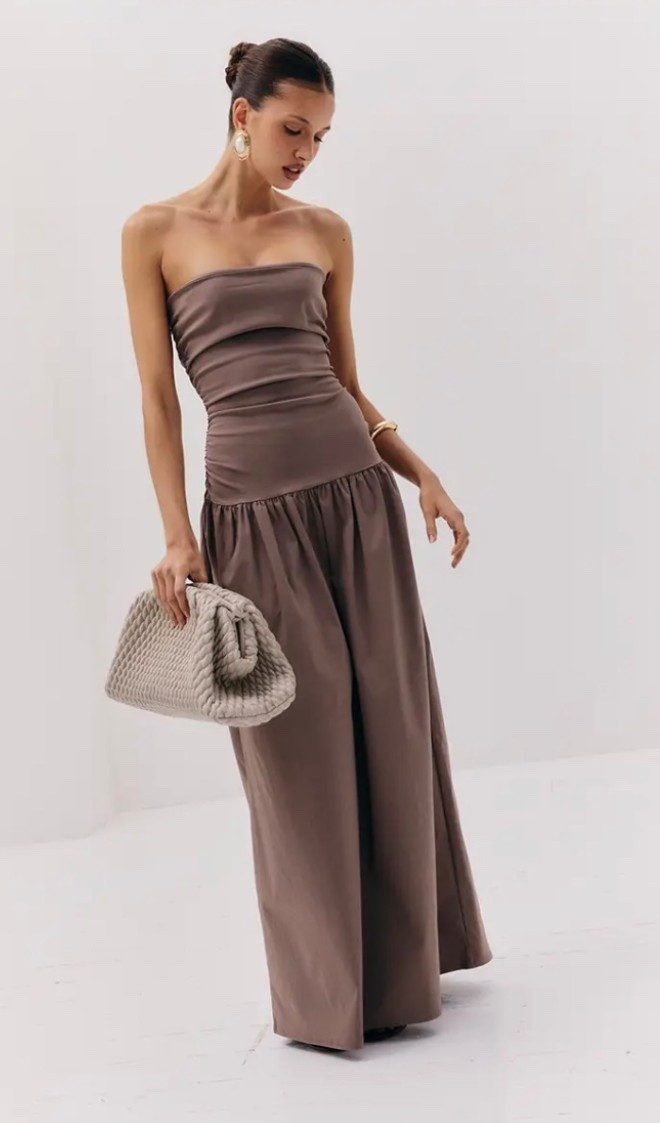CLASSY EFFORTLESS STYLE TAUPE STRETCH WOVEN BANDEAU RUCHED MAXI DRESS

#LTKPlusSize #LTKSaleAlert #LTKMidsize