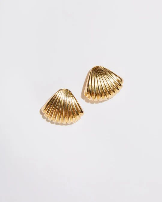 Shell Me About It Earrings | VICI Collection