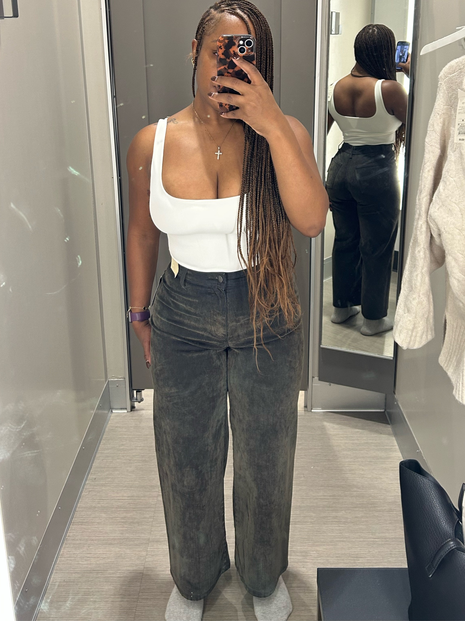 High rise wide leg ankle jeans 

#LTKHoliday #LTKSeasonal #LTKFindsUnder50