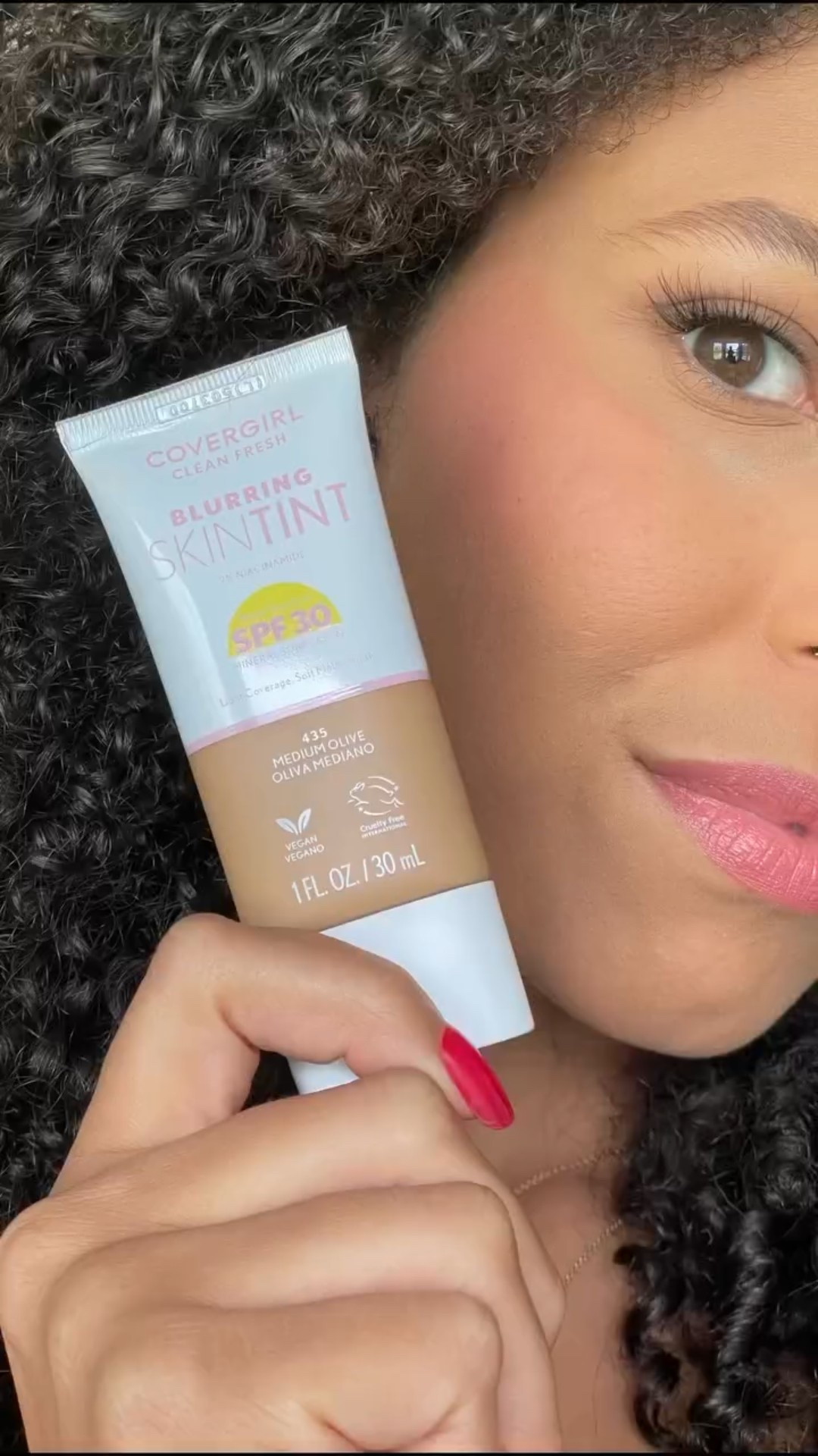 summer skin covered ✨

I picked up the @covergirl Clean Fresh Blurring Skin Tint at @walmart & it’s the perfect lightweight base with SPF 30 built in.

#covergirl #easybreezybeautiful #gifted

#LTKBeauty #LTKFindsUnder50