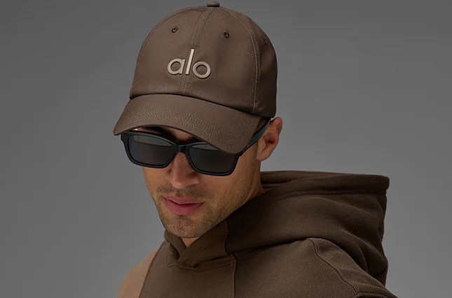 The cap 

#LTKcanada #LTKstyletip #LTKsummer