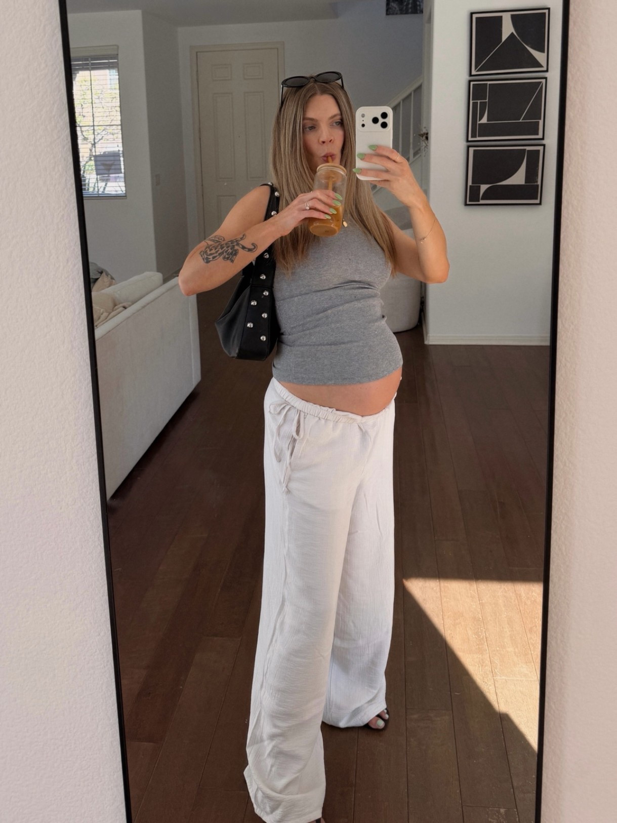 Bump friendly pants and tank! Wearing a medium in both - 25 weeks

#LTKmomlife #LTKgrwm #LTKBump