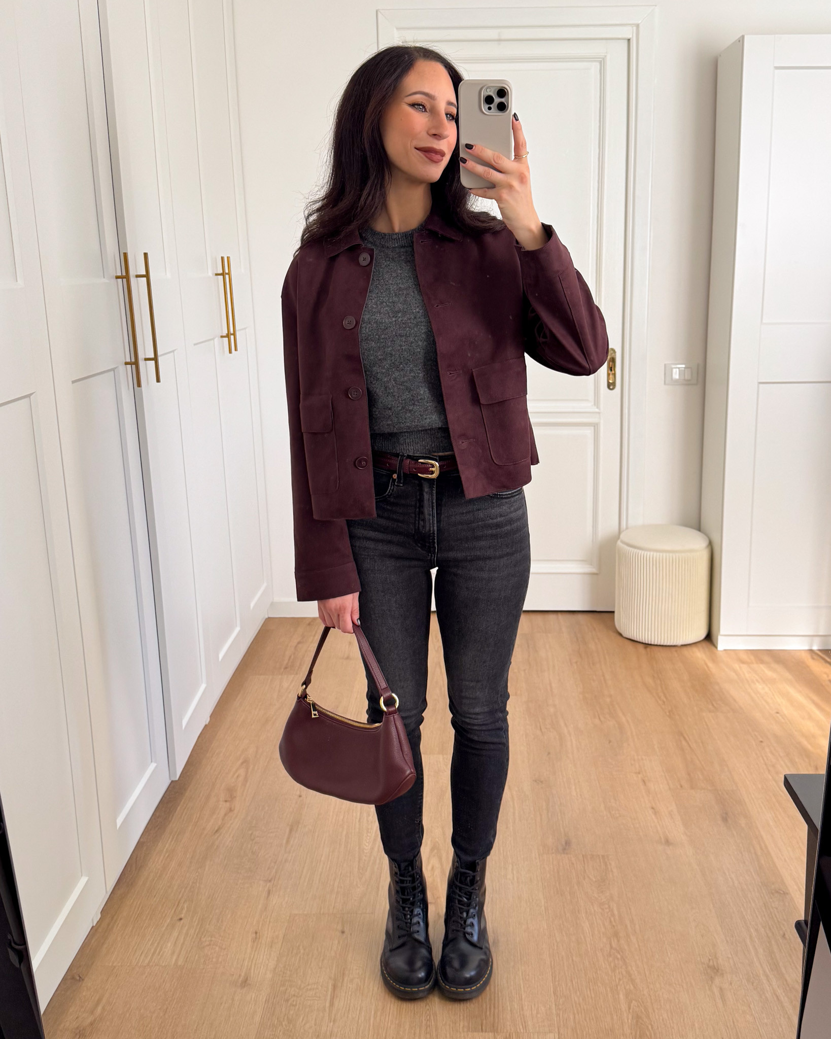 Grey & Burgundy Outfit Idea Pullover XS Skinny Jeans EU36 Belt M Suede Jacket S Zara, H&M, Stradivarius, JW Pei, Dr Martens 

 #LTKeurope #LTKautumn