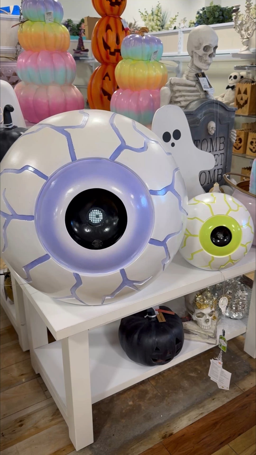 HomeGoods halloween, Marshalls halloween, TJ maxx Halloween, Halloween pillows, jumbo skeleton pillow, jumbo halloween pillow, life sized halloween pillow, Frankenstein, halloween decor, haunted house, terracotta pumpkin, pottery barn look for less 

Cute Halloween finds at HomeGoods!😍🎃🩷 linked what I could! 



#LTKFindsUnder50 #LTKFindsUnder100 #LTKHome