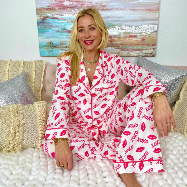 Hugs and Kisses Pajama Set | I Love Jewelry