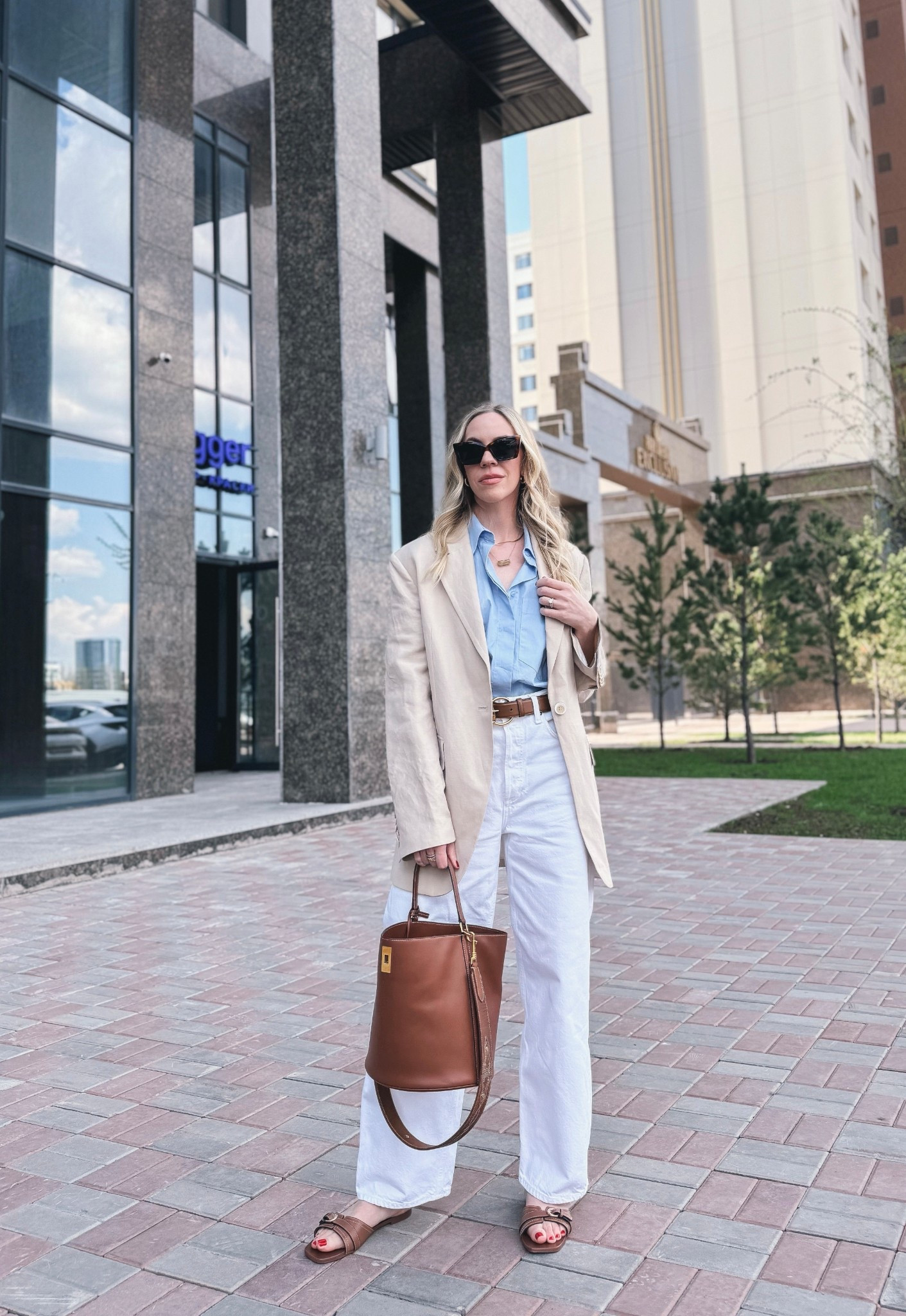Spring outfit, business casual, linen blazer, white baggy jeans, style over 40

#LTKWorkwear #LTKOver40 #LTKTravel