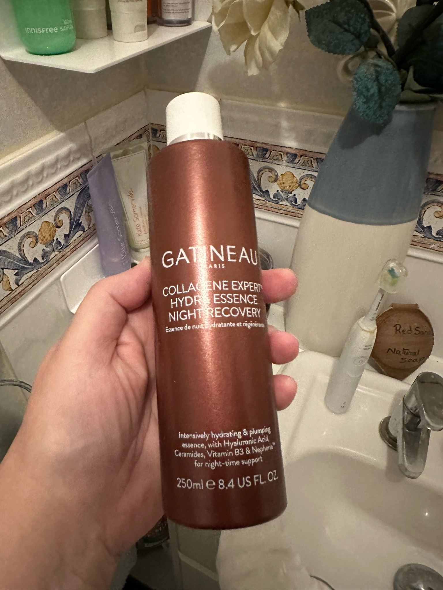 Gatineau Night Recovery 

.. adore this guys so much 

.. kindly gifted by Brand 


#beauty #Gatineau #skincarefaves

#LTKbeauty #LTKmodest #LTKtravel