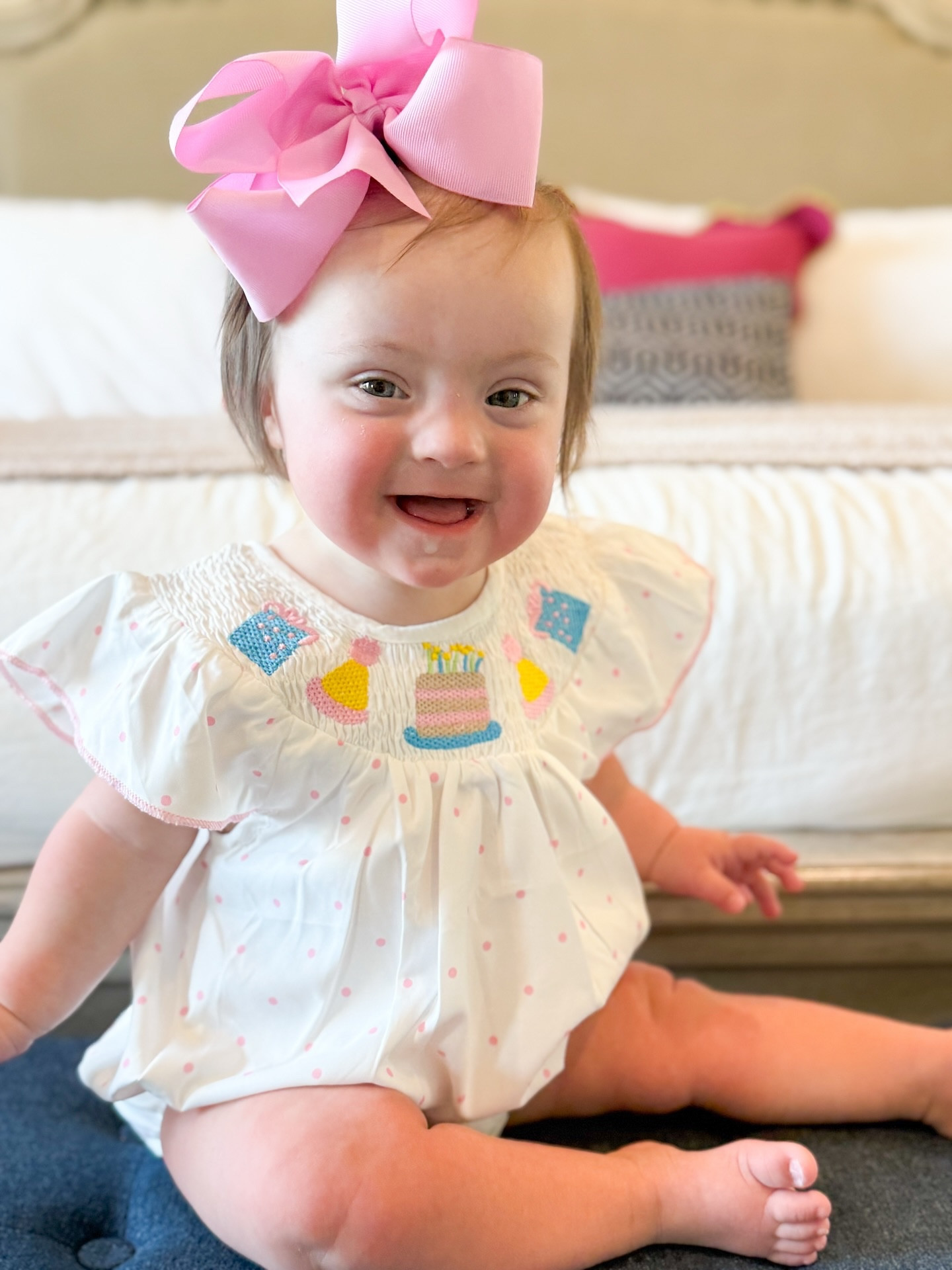 miss personality 🎀👑💗

#1stbirthday #birthdaygirl #babysfirstbirthday #girlmom #happiestbirthdayonearth #disneybaby #downsyndrome #downsyndromeawarness #t21