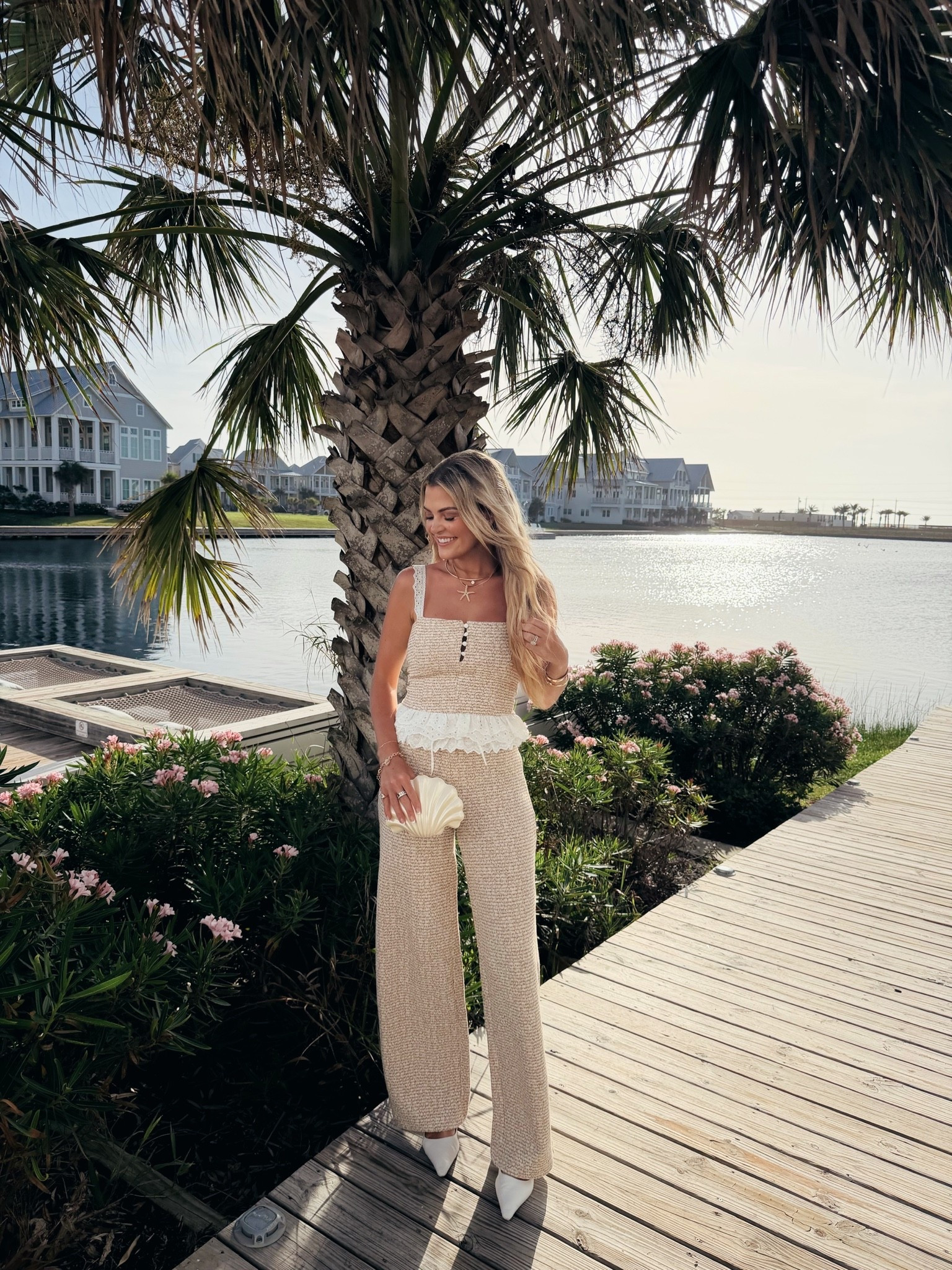 ootd for dinner at the beach! I love this 2 piece set so much 🤍🐚

electric picks code: JESS20

#LTKootd #LTKTravel #LTKSeasonal