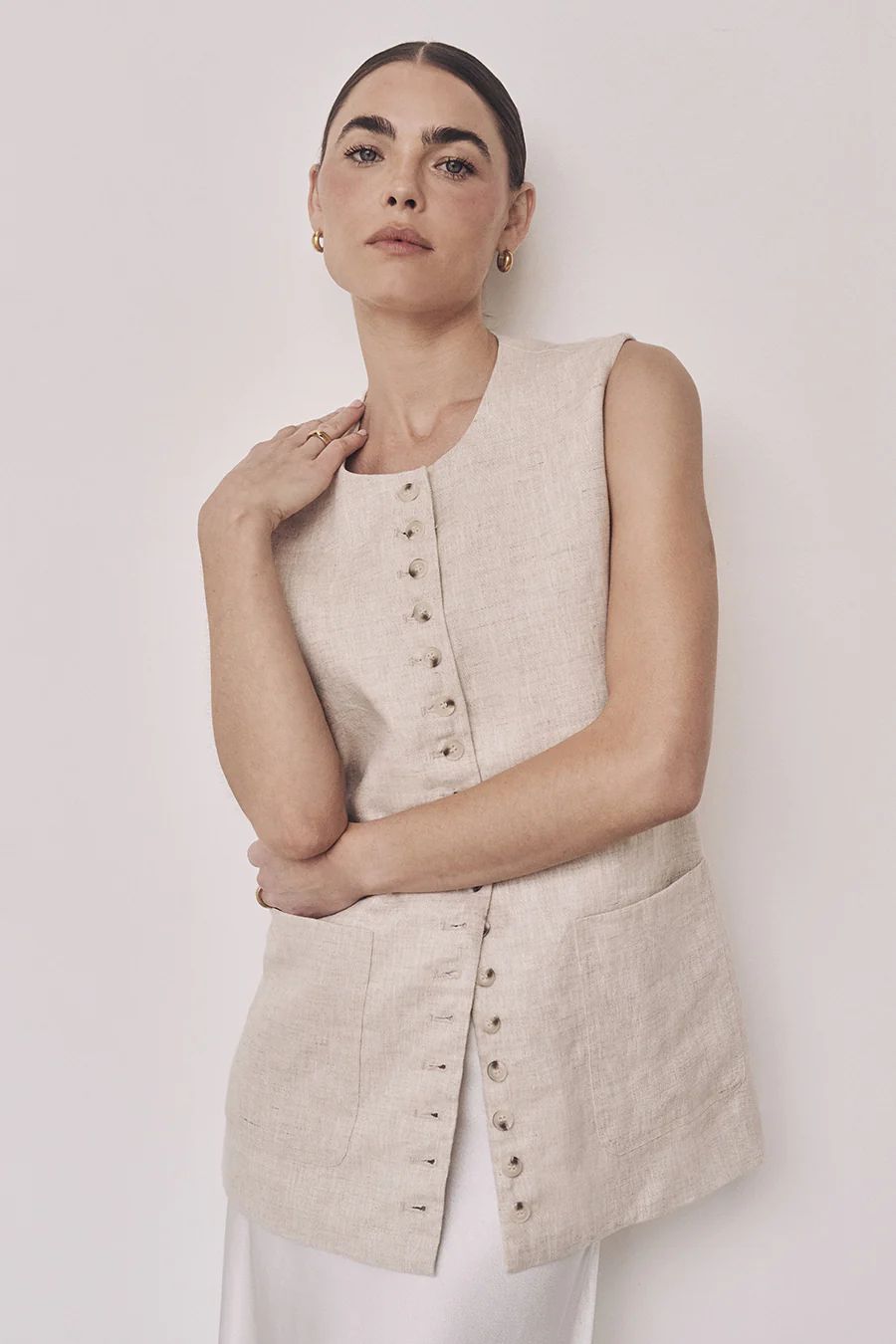 TILLY NATURAL LINEN LONGLINE VEST | DISSH