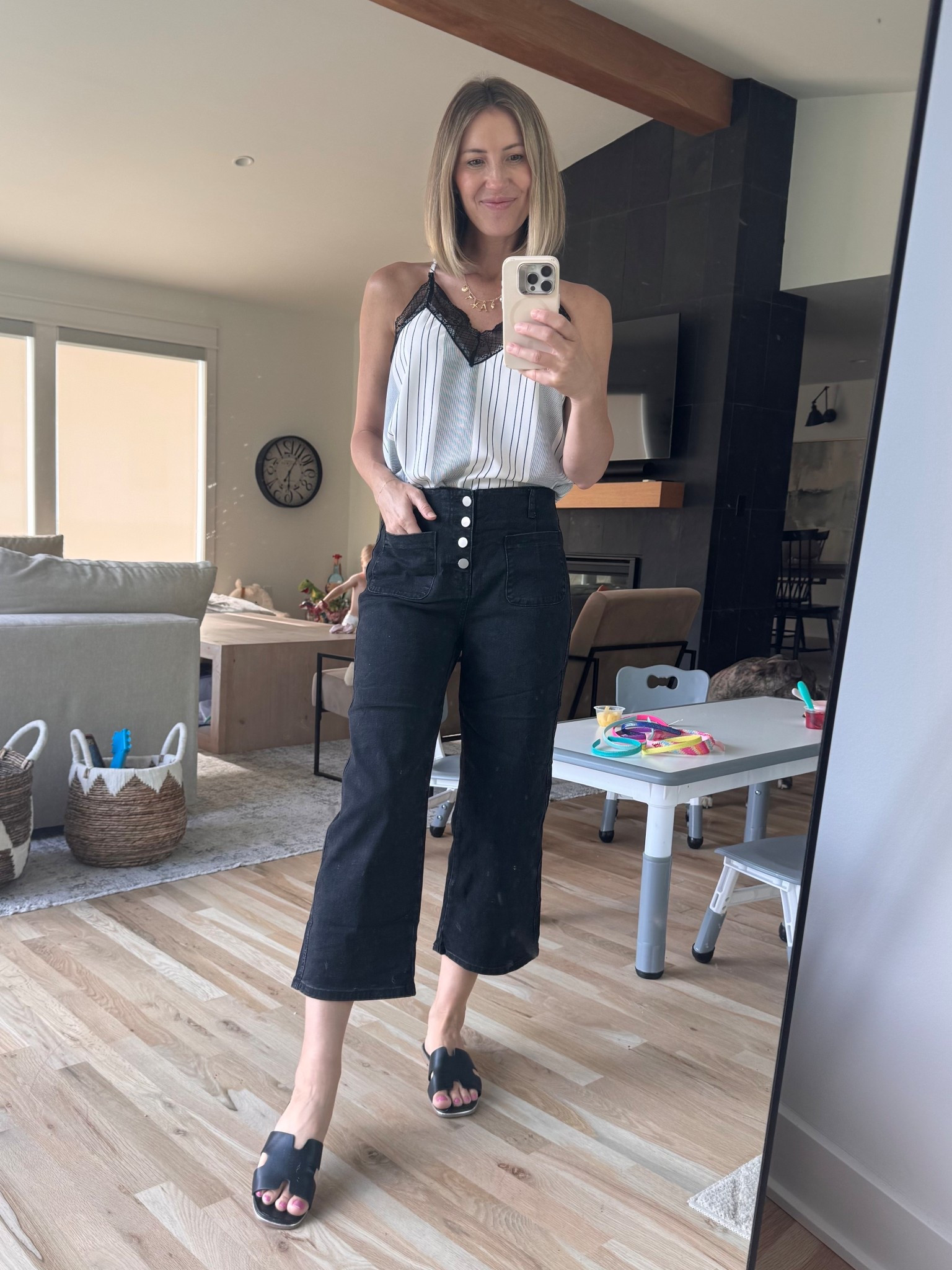 The best black pants to dress up or dress down 🖤

#LTKStyleTip #LTKWorkwear #LTKFindsUnder50