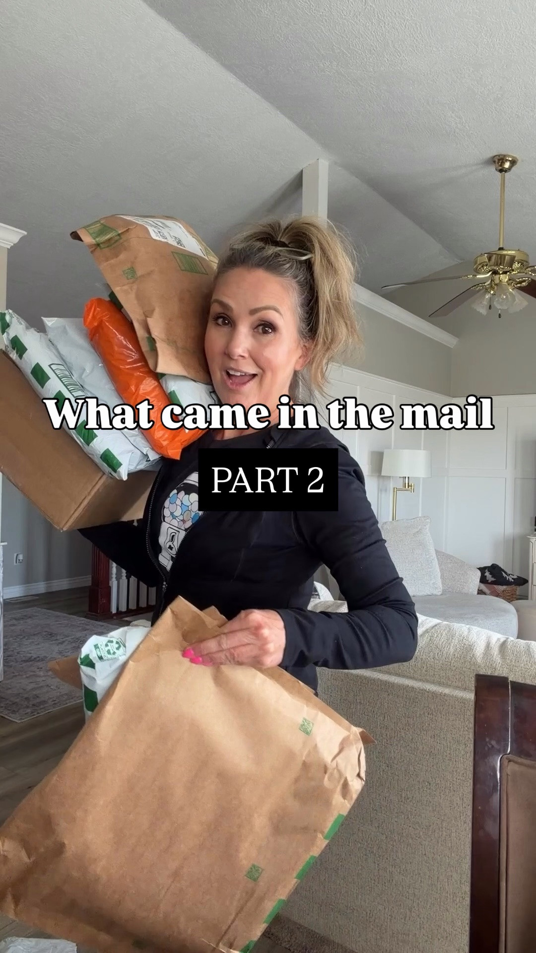 Unboxing what came in the mail while I was in Hawaii - PART TWO. 

#unboxing #mailhaul #womenover50

#LTKOver40 #LTKTravel #LTKstorytime
