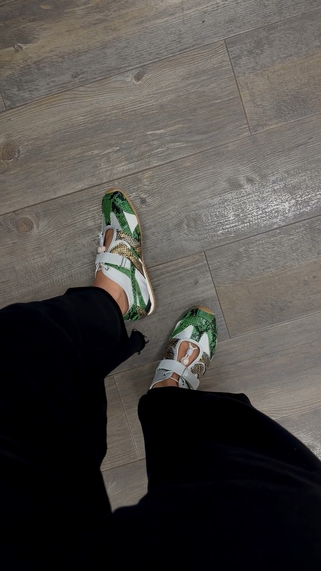 Fun snake print low profile sneakers!! 

#LTKootd #LTKPetite #LTKgrwm