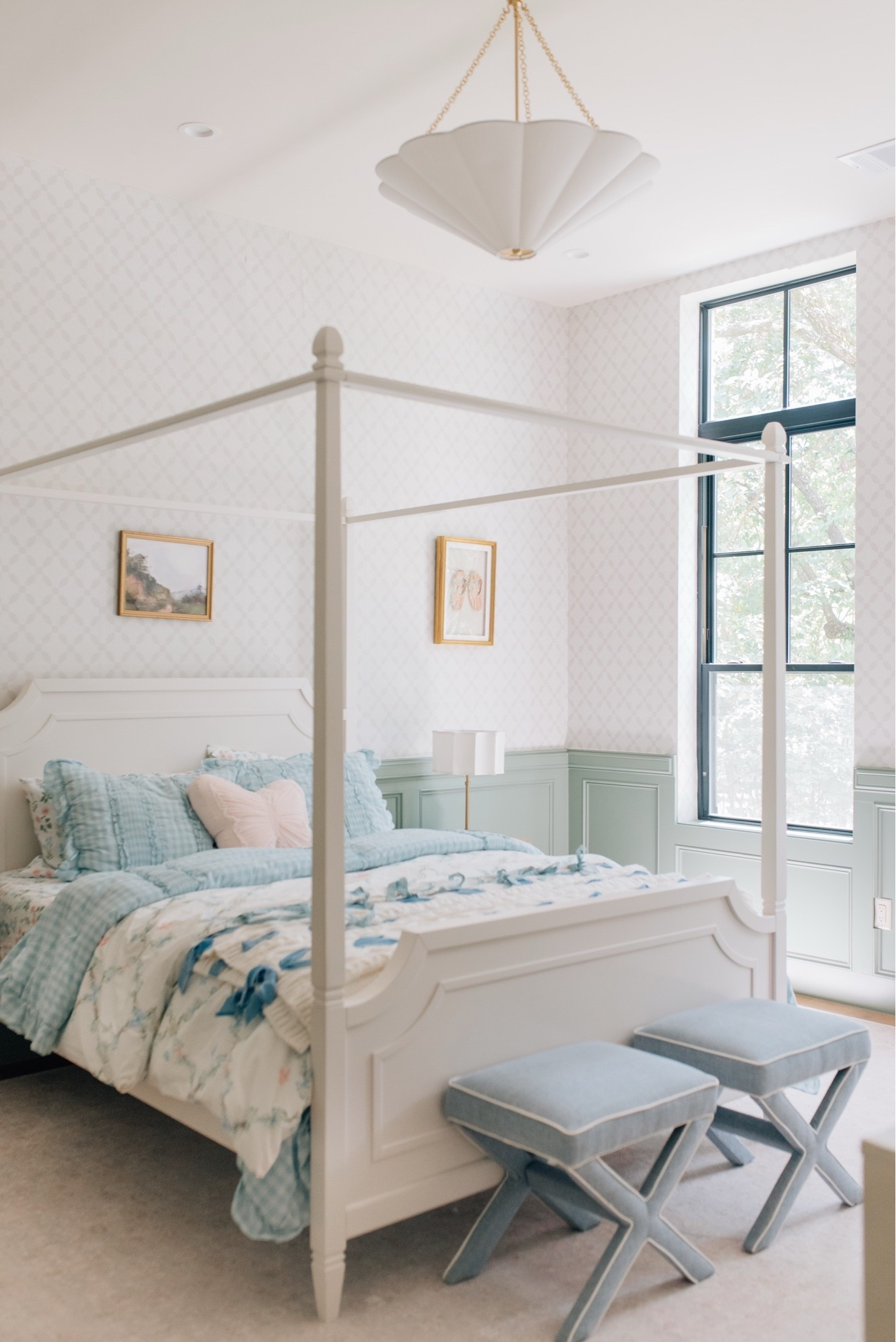 Chloe’s bedroom decor

#LTKHome #LTKKids