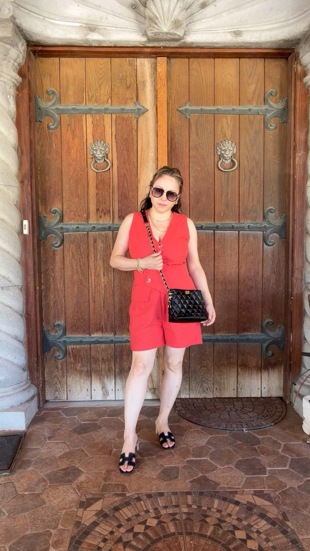 This matching set is giving classy, comfortable, and perfect for everything from brunch dates to vacation strolls. I paired it with my favorite black accessories for a timeless look that never goes out of style

#LTKgrwm #LTKootd #LTKTravel

#LTKPetite #LTKOver40 #LTKSeasonal