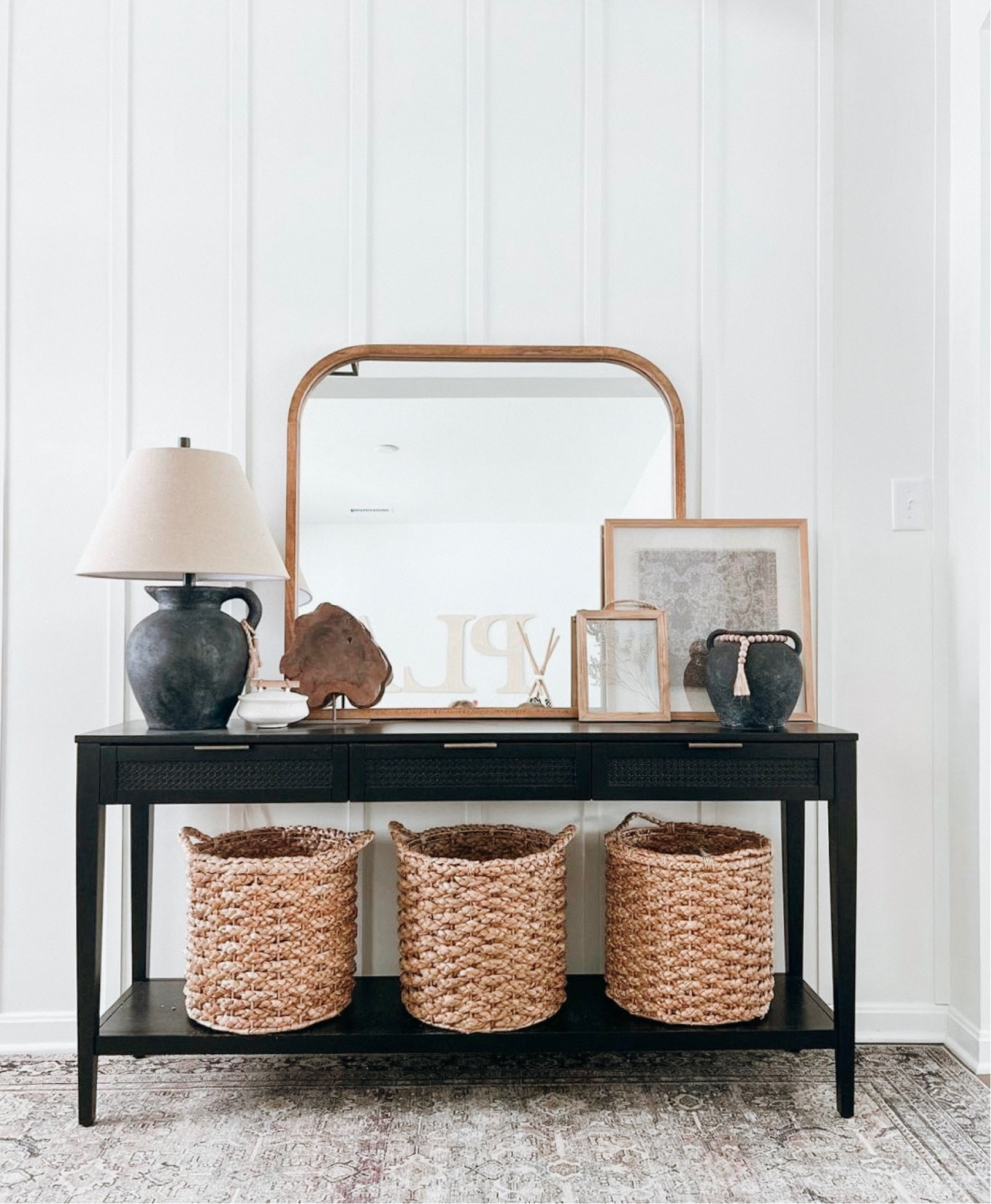 Entryway inspo 🫶🏼 

#LTKstyletip #LTKhome #LTKFind