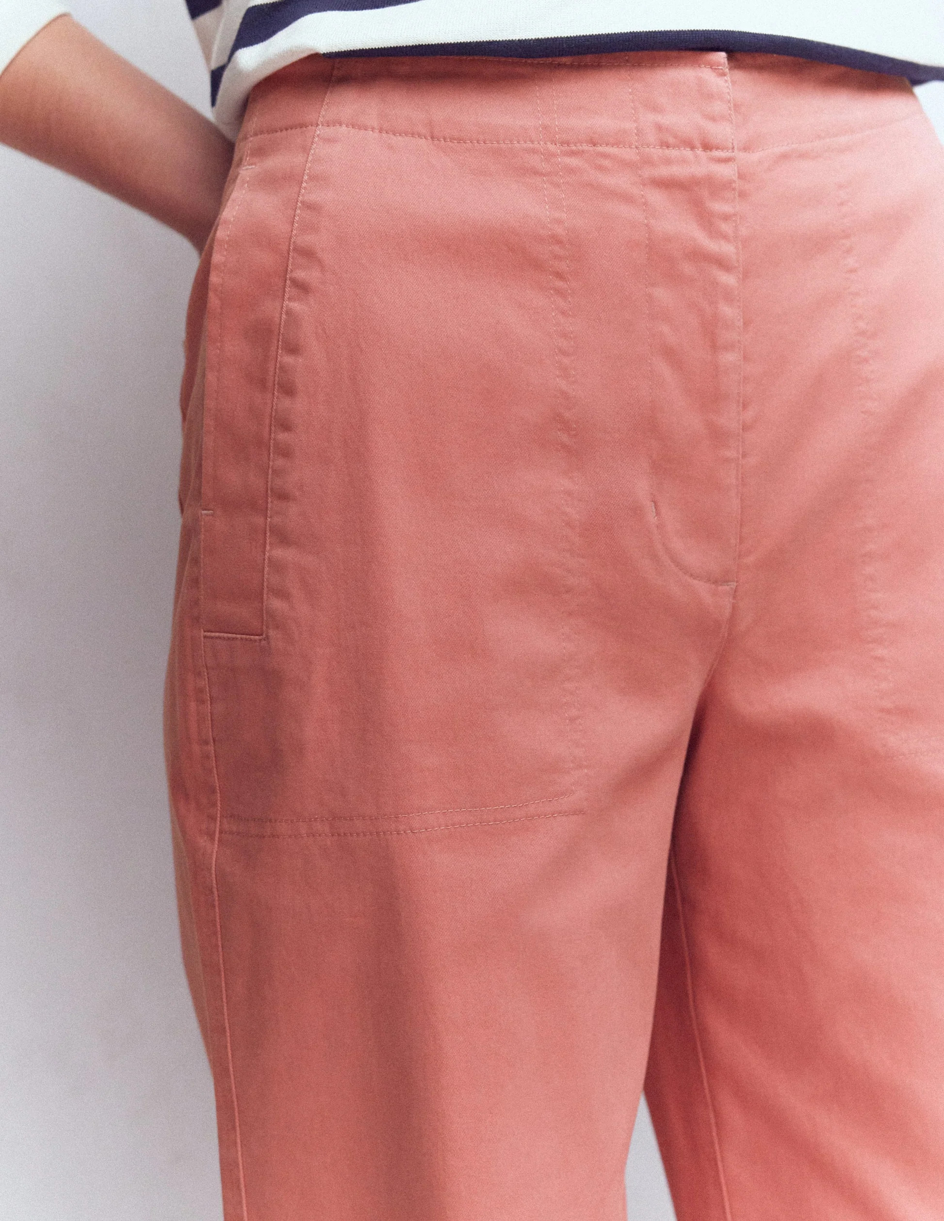 Barrel Leg Chino Trousers-Vintage Rose | Boden (US)