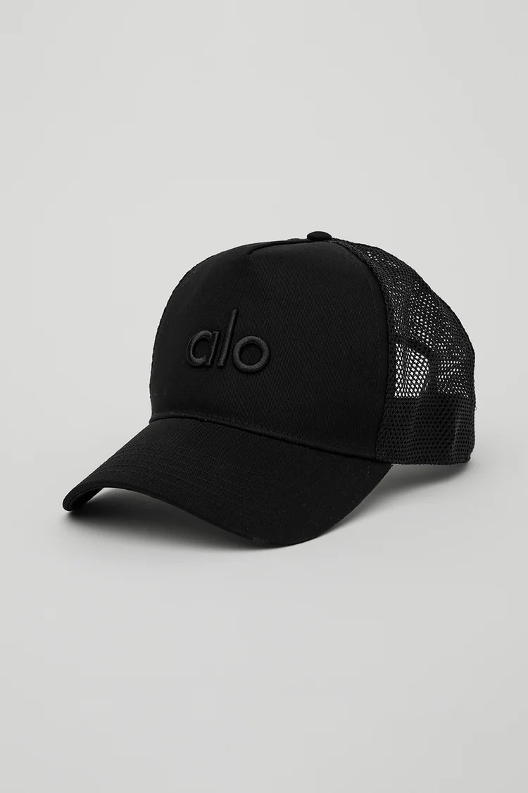 District Trucker Hat | Alo Yoga (US)