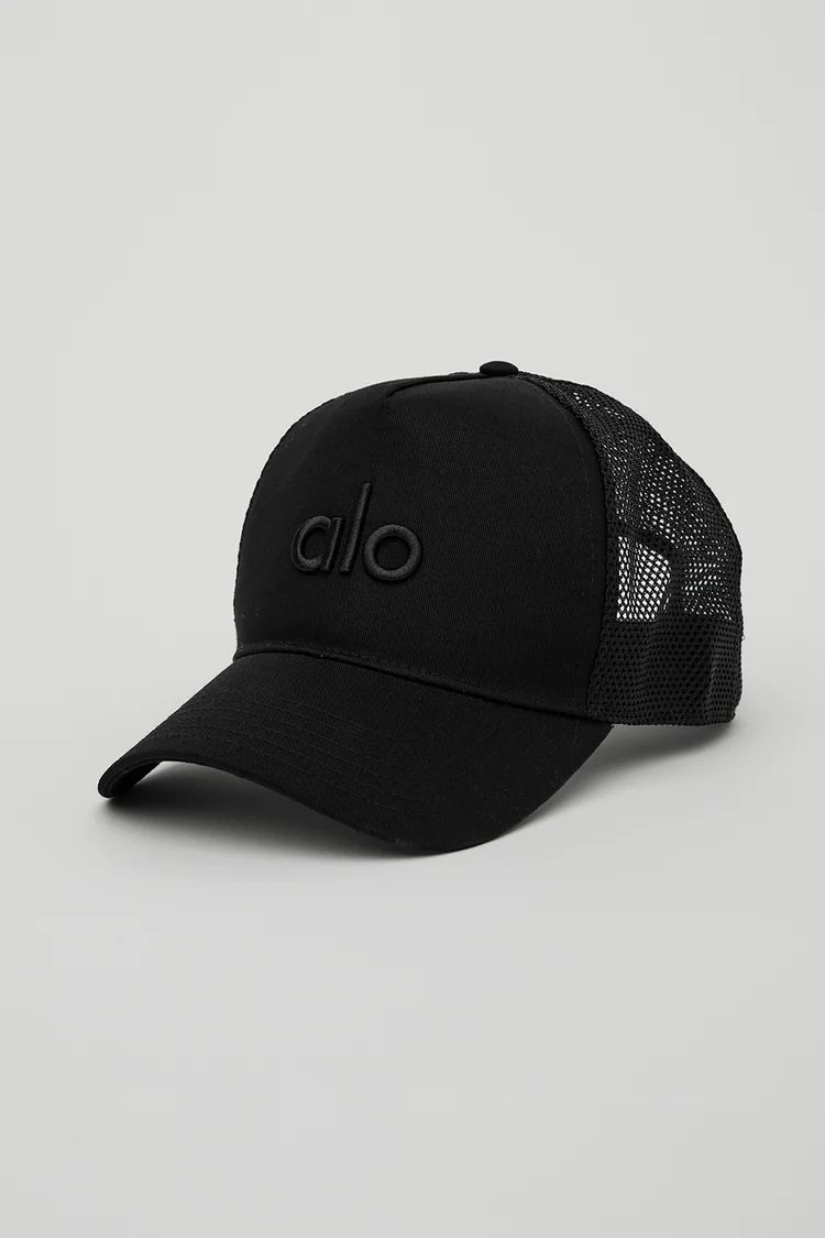 District Trucker Hat - Black | Alo Yoga