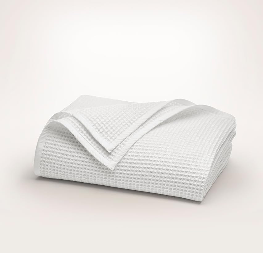Bedsure Cooling Cotton Waffle Queen Size Blanket - Lightweight Breathable Spring Blanket of Rayon... | Amazon (US)