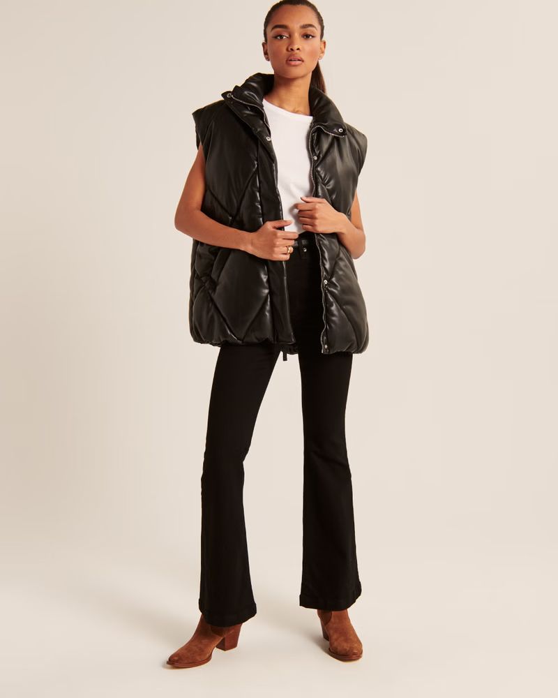 Women's A&F Oversized Vegan Leather Quilted Vest | Women's Clearance | Abercrombie.com | Abercrombie & Fitch (US)