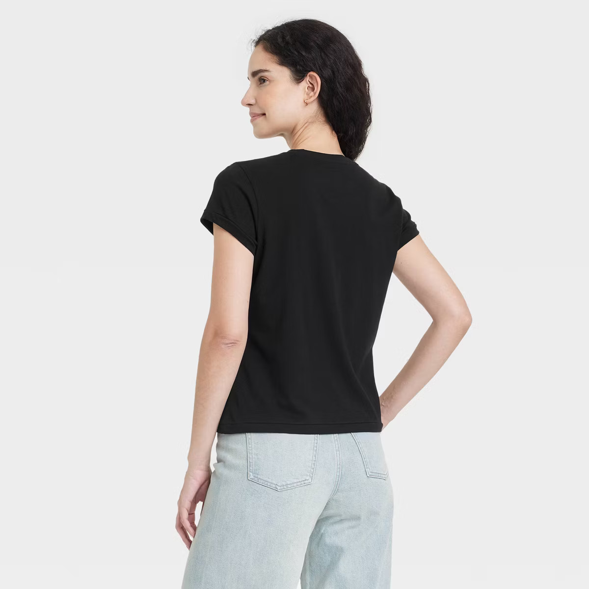 Women's Short Sleeve Pullover T-Shirt - Universal Thread™ | Target