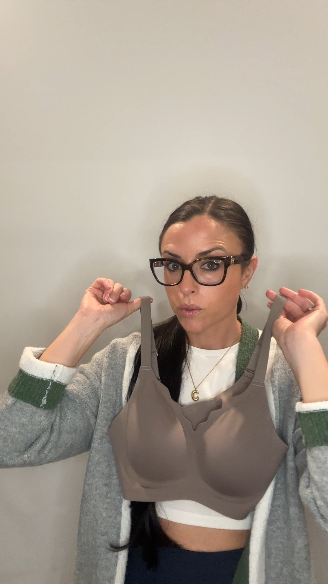 The best bra I’ve ever worn !! This is the scalloped seamless style & I’ll add more below that I love from this brand ! Such a an amazing bra ! Wearing a small 

#amazonmusthaves #bra #amazonbra #amazonfinds #amazonbasics #christinegerace

#LTKStyleTip #LTKFindsUnder50