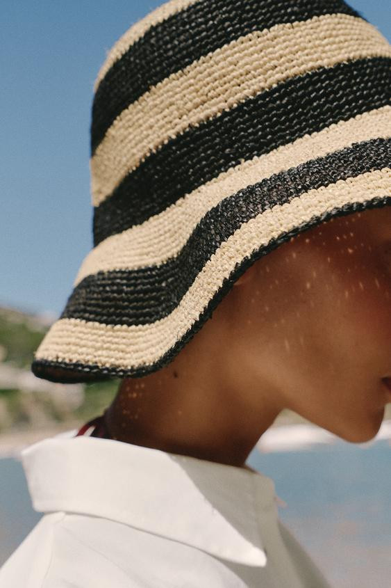 Zara - 100% Raffia Striped Hat - Black / White - M - Woman | Zara UK