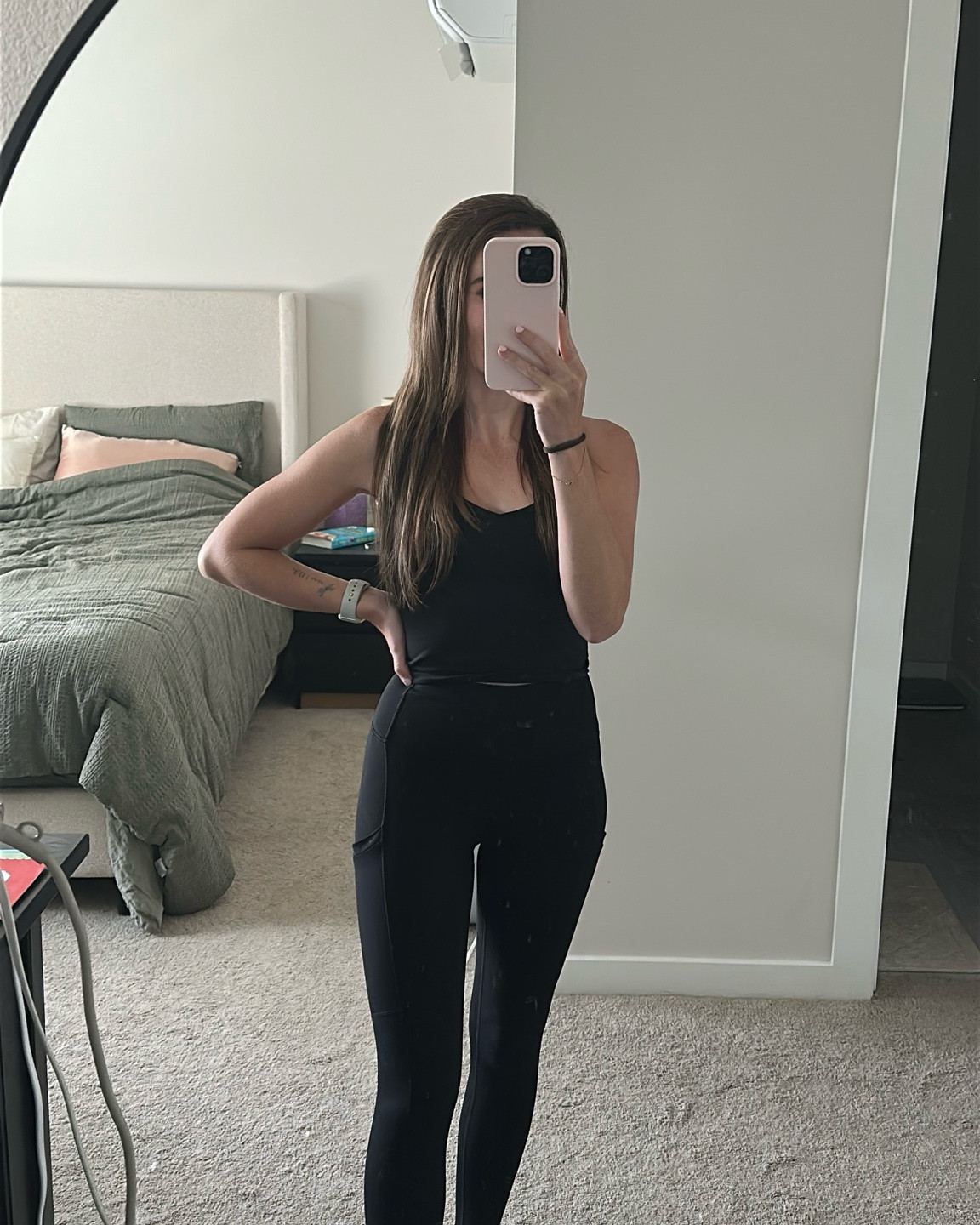 august fabletics outfit // high waisted pocket leggings + built-in bra tank // wearing xxs in top and xs in bottoms and fits tts! #FableticsPartner

#LTKActive #LTKfitnessgoals #LTKootd