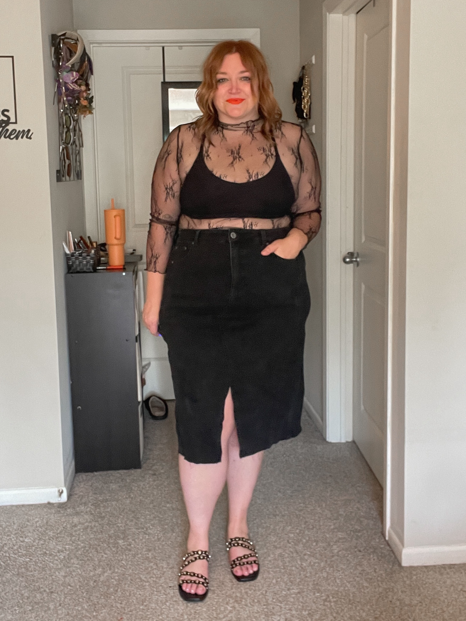 Outfit for date night, girls night, just want to feel confident and hot night 🔥

I’m a pear shape meaning I carry the majority of my weight in my stomach, hips and thighs and I’m a plus size 16/18 top and 18/20 bottom.

Wearing the Universal Standard M in the skirt (code INFS-AMBTARA to save)
Wearing the 16/18 in the sheer top