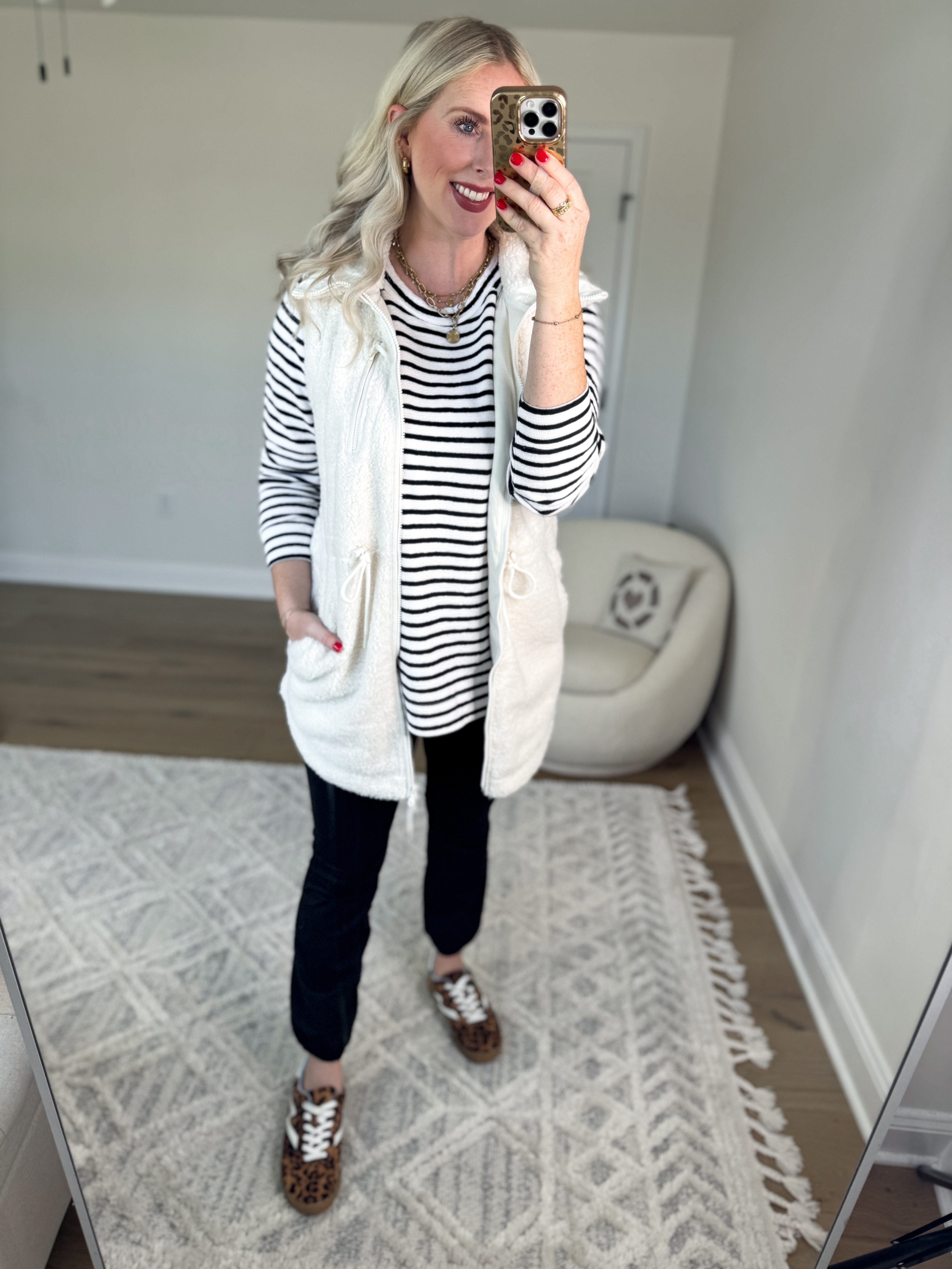 Daily try on, loft, aerie, black joggers, sherpa vest, black and white stripe sweater 

Medium 

#LTKSaleAlert #LTKSeasonal #LTKFindsUnder50