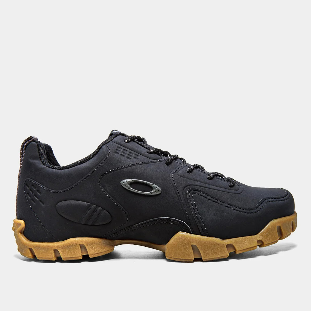 Tênis Oakley Stratus Unissex - Preto+Bege | Netshoes (BR)