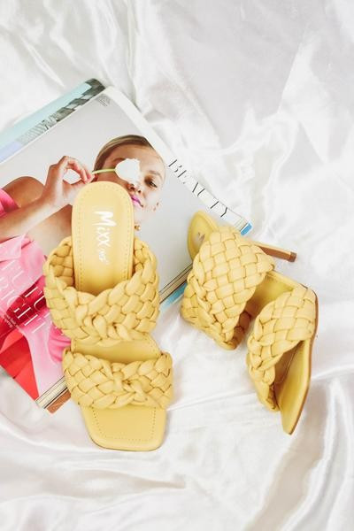 Suzan Heels - Light Cream Yellow | Hazel and Olive