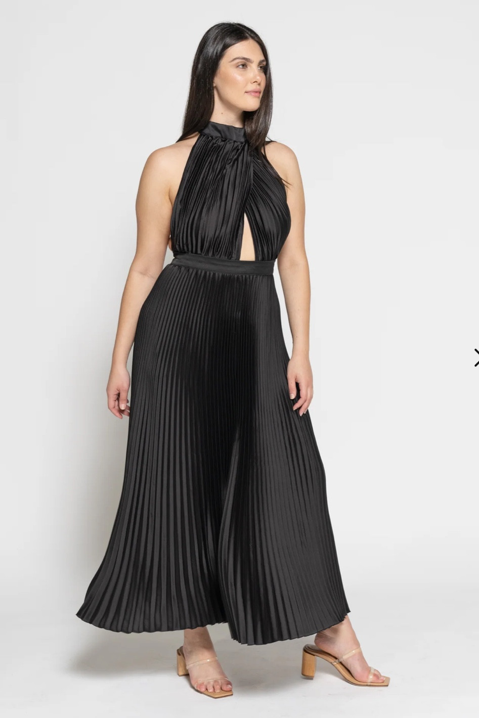 Striking black gown 🖤

#LTKwedding #LTKcurves #LTKaustralia