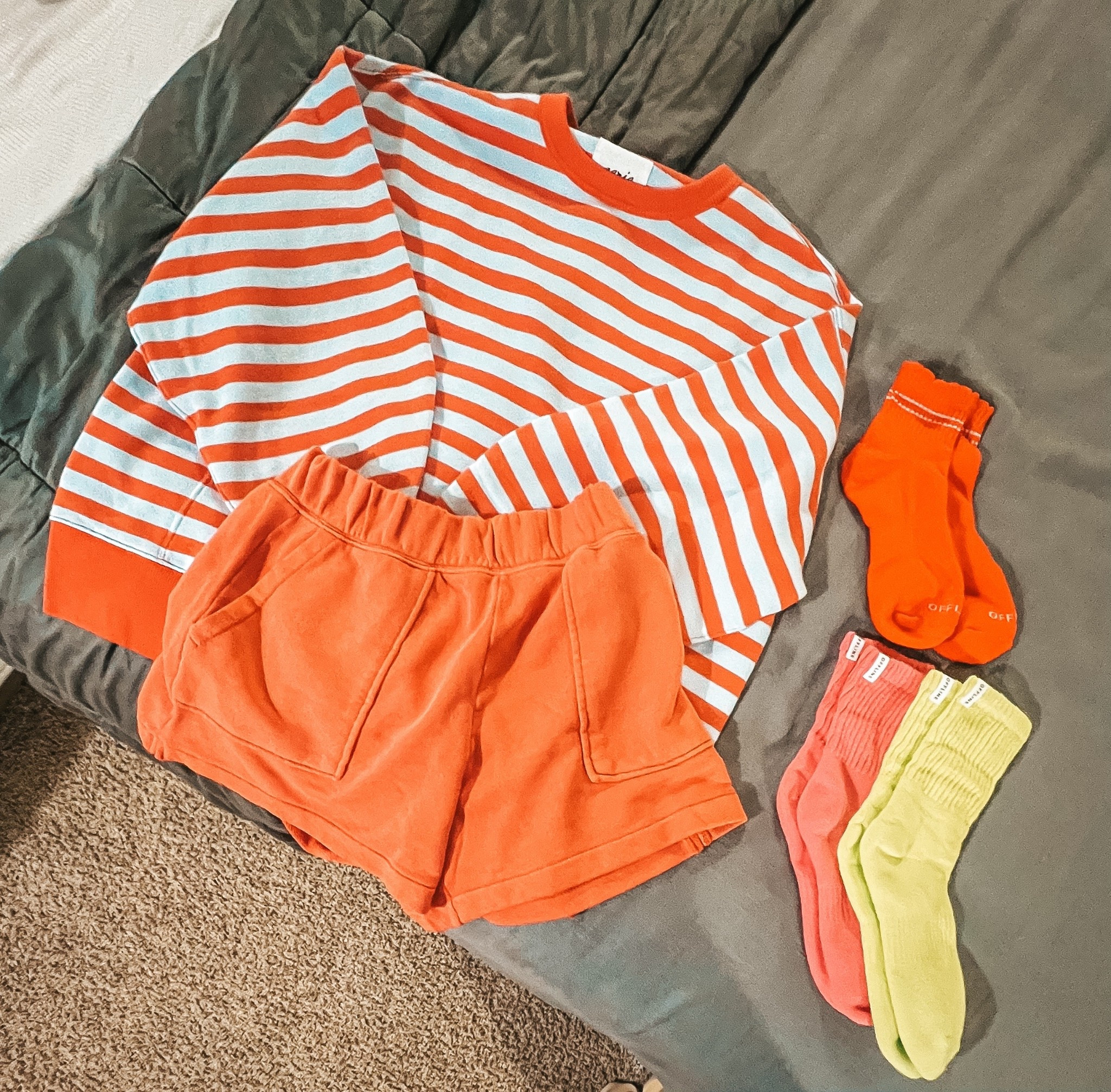 New fave finds from Aerie 🫶🏽


Comfy, spring clothes, spring outfit, comfy casual, mom style, sahm style, socks, American Eagle, casual style,
Comfy outfit, comfy cozy outfit, spring style

#LTKootd #LTKgrwm #LTKmomlife