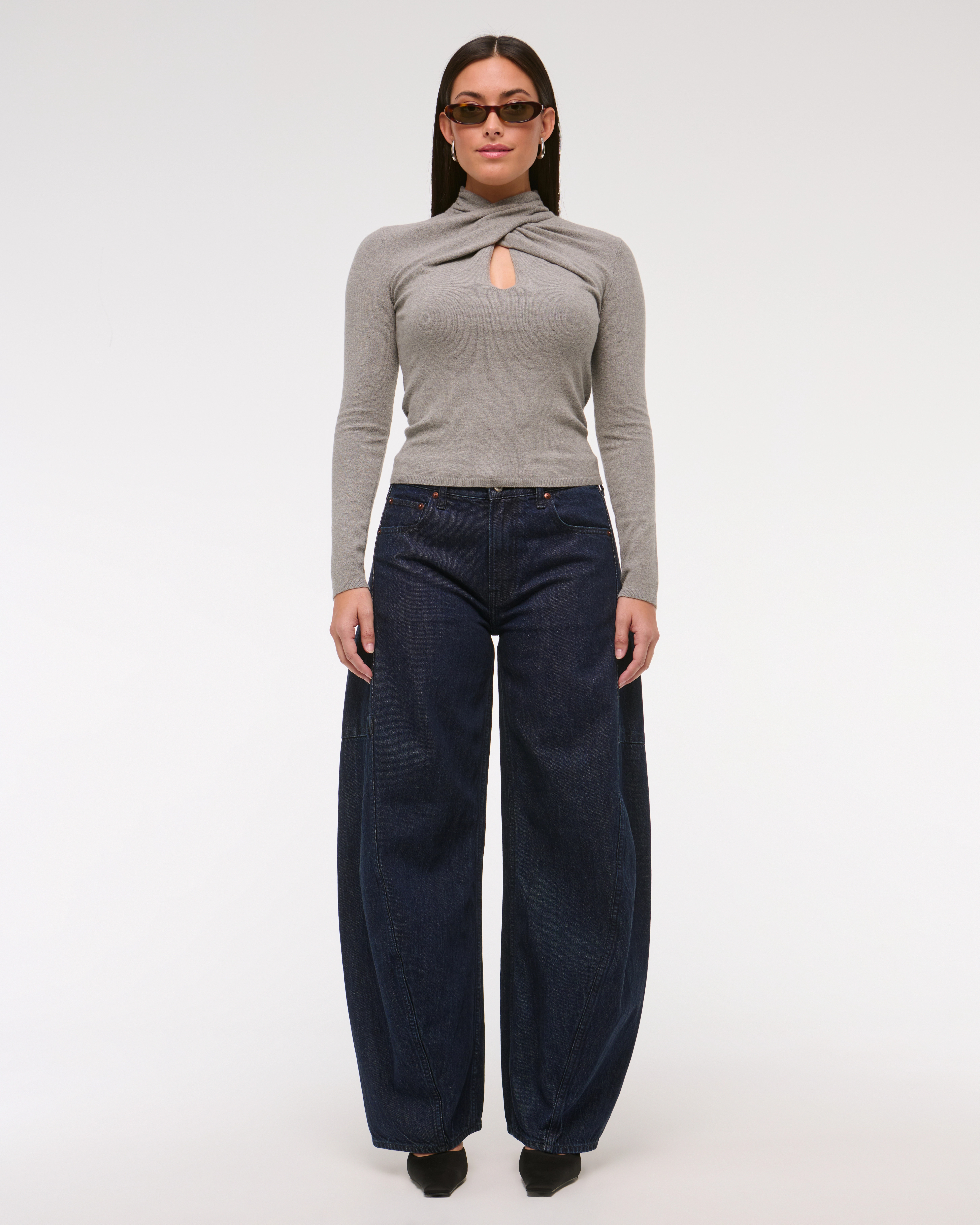 Curve Love Mid Rise Ultra Barrel Jean | Abercrombie & Fitch (US)