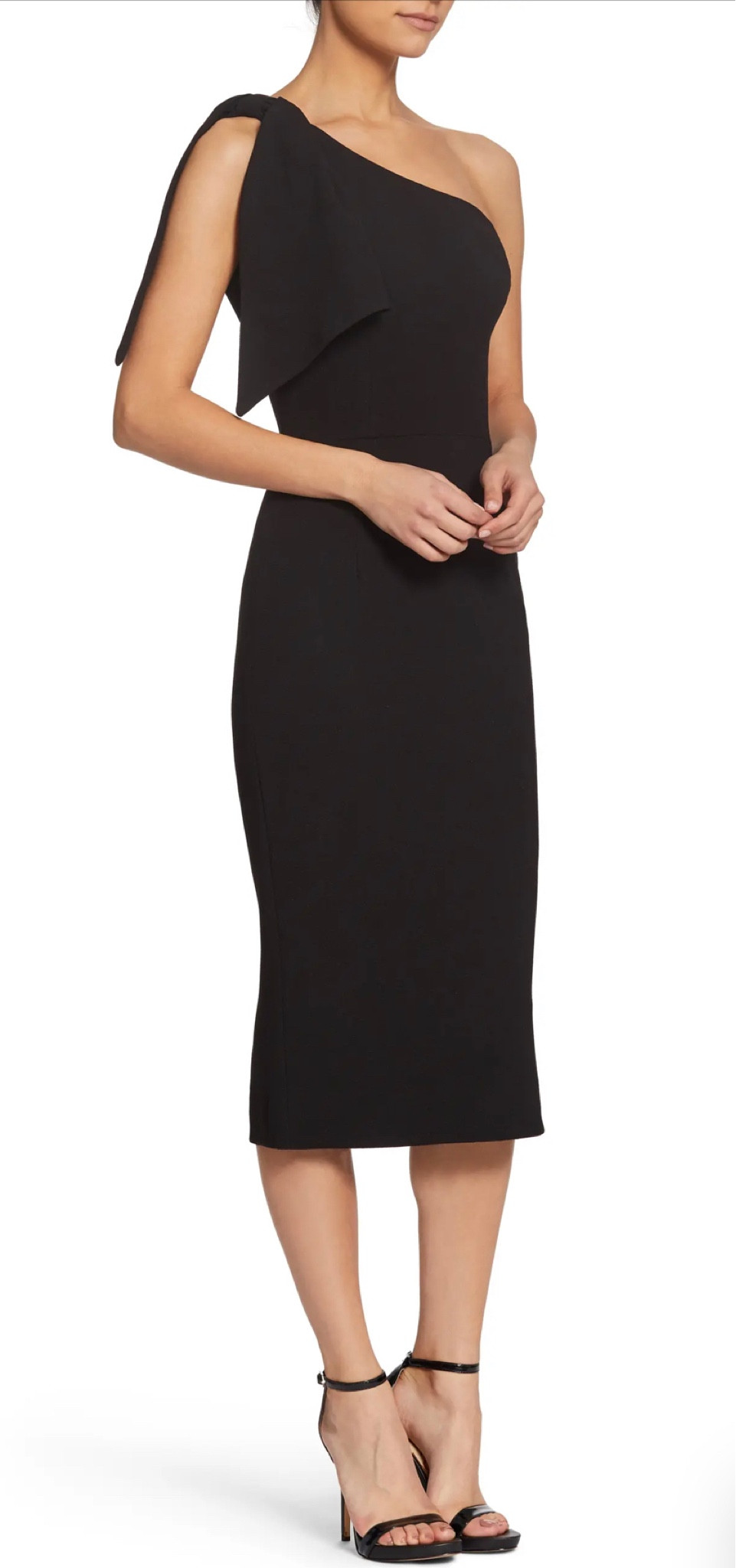 Gorgeous cocktail dress! Super flattering- perfect for holiday parties or weddings! Runs small up top. I sized up one size. 
Christmas Party
Cocktail Dress


#LTKwedding #LTKsalealert #LTKHoliday