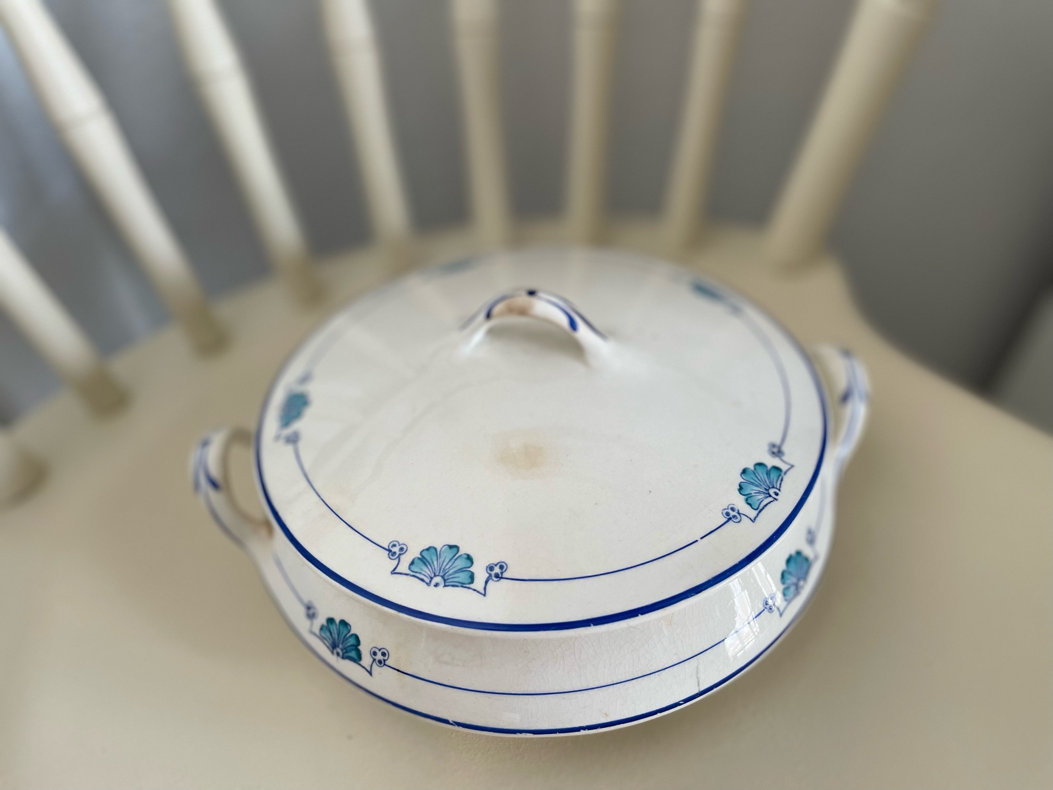 Vintage dishes are amazing pieces of decor to use all year round and from season to season. 
They look so lovely on shelves, in hutches, and on credenzas. 

#LTKfindsunder50 #LTKSeasonal #LTKhome