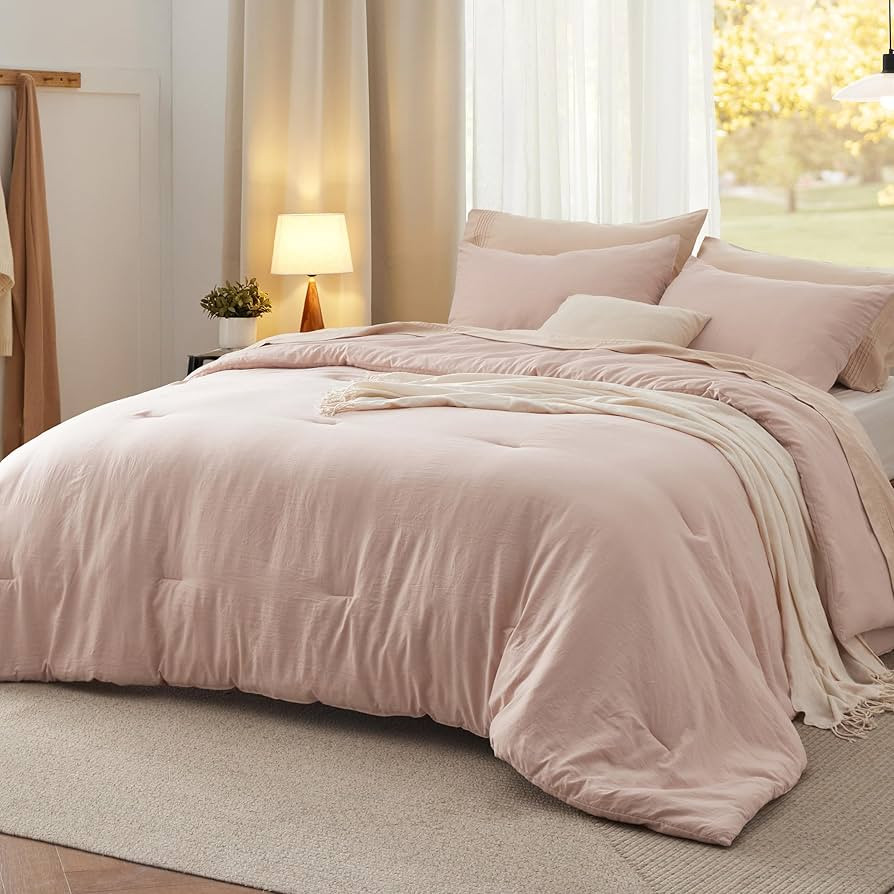 Bedsure Queen Size Comforter Set, Light Pink Soft Prewashed Bedding for All Seasons, 3 Pieces Gen... | Amazon (US)