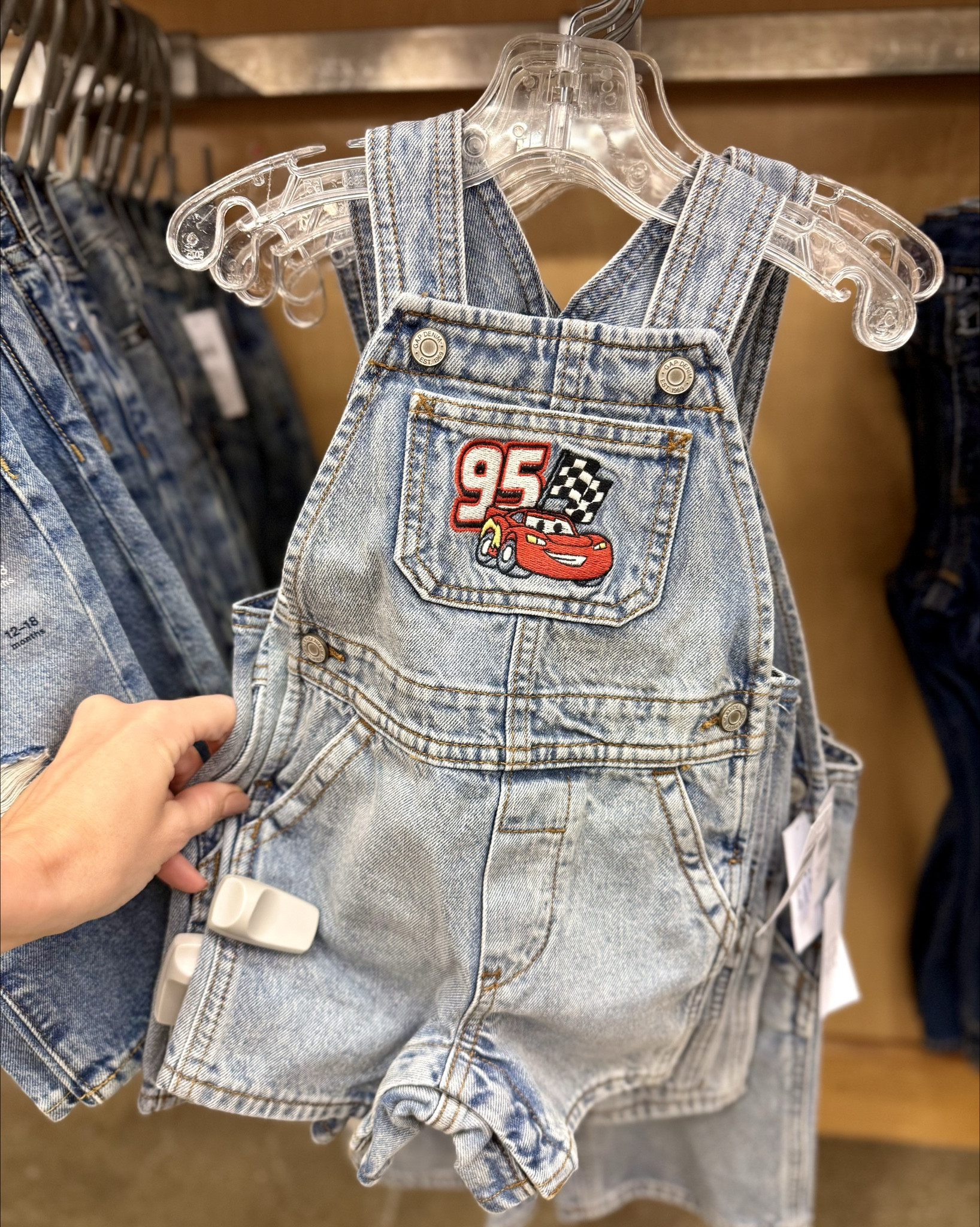 Little boy character clothing finds, lightening McQueen to Toy Story 😍 look at the embroidered jeans omg 🥹😩
-

#toystory #woody #buzzlightyear #toystoryparty #toddlerboy #boyfashion #boystyle #boymom #toddlerboyfashion #toddlerboymom #boyfashion #boystyle #pixarcars #lightningcars #cars

#LTKKids #LTKBaby #LTKootd