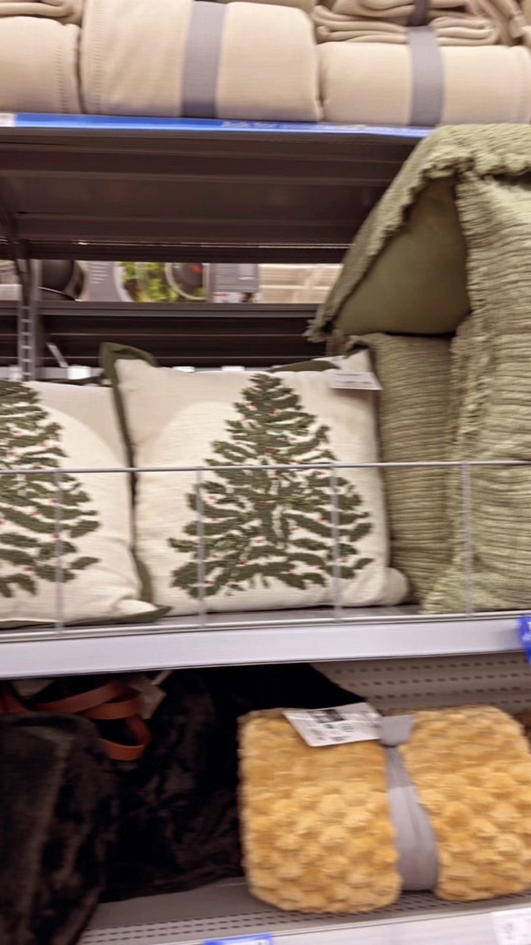 Walmart has some of the most gorgeous pillows right now!!

#LTKHome #LTKHoliday #LTKSeasonal