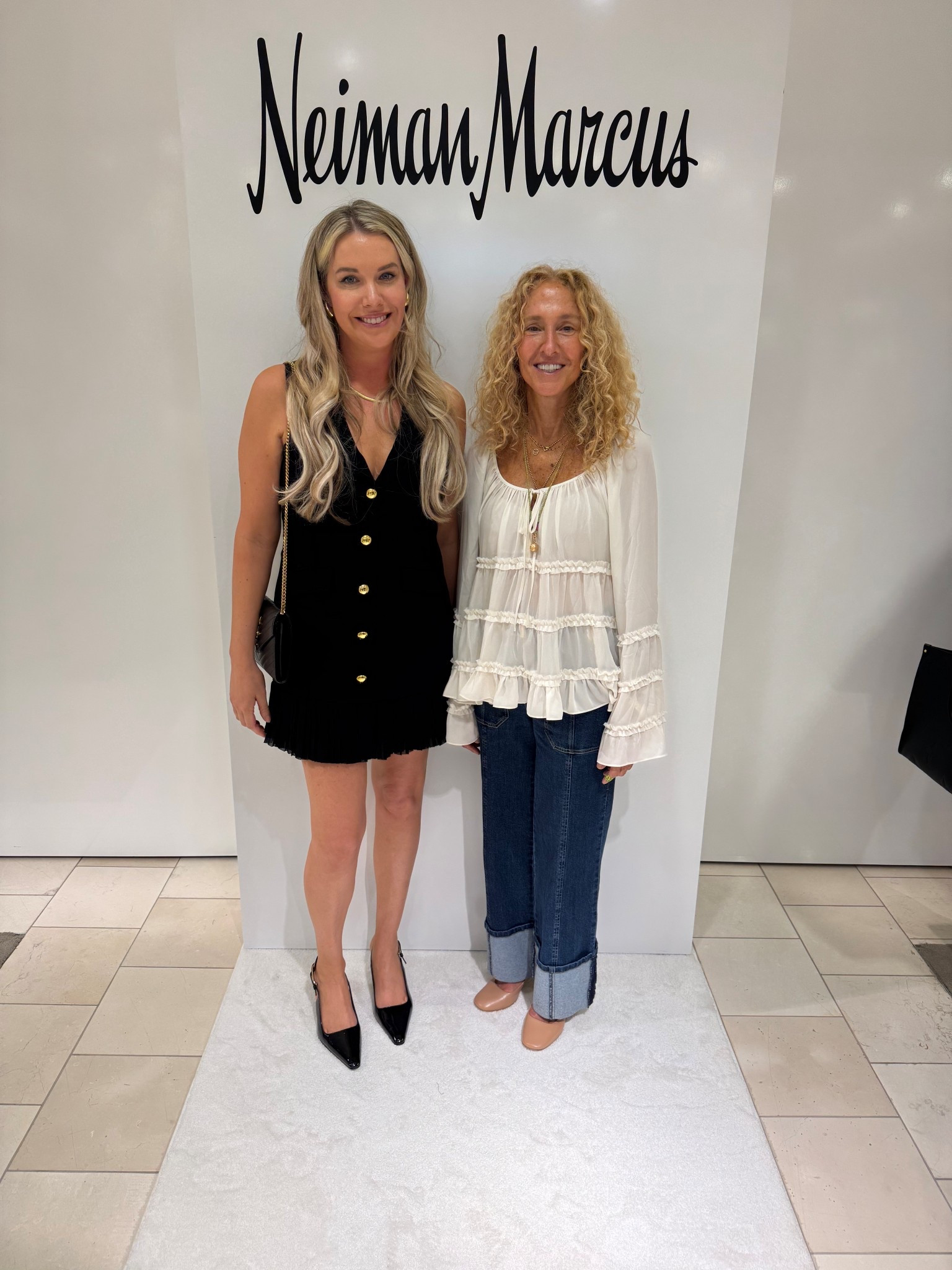 Loved hearing the story of Cinq a Sept founder Jane Siskin at Neiman Marcus Austin. I am a big fan of the line and she’s been a part of so many big brands including helping launch Seven for All Mankind and Elizabeth and Jane.