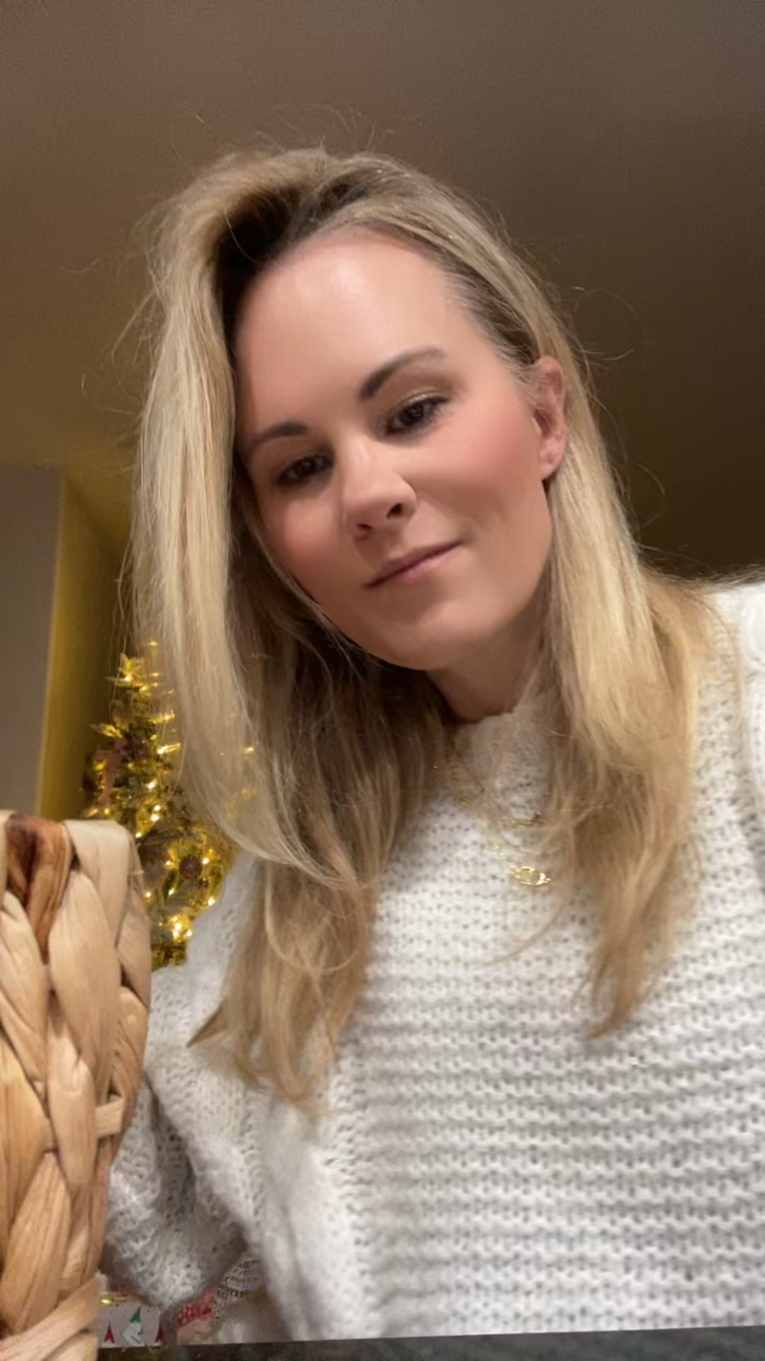 Created these cute little gift baskets for my colleagues absolutely loved
Home goods or tj maxx for the basket, soap, and towels
Life in lilac for one of the candles
Anthropology for the other candle
Chocolates and a Starbucks gift card
Some Laneige lip gloss sets 
And a skincare set from macys 

#LTKGiftGuide #LTKmorningroutine #LTKHoliday