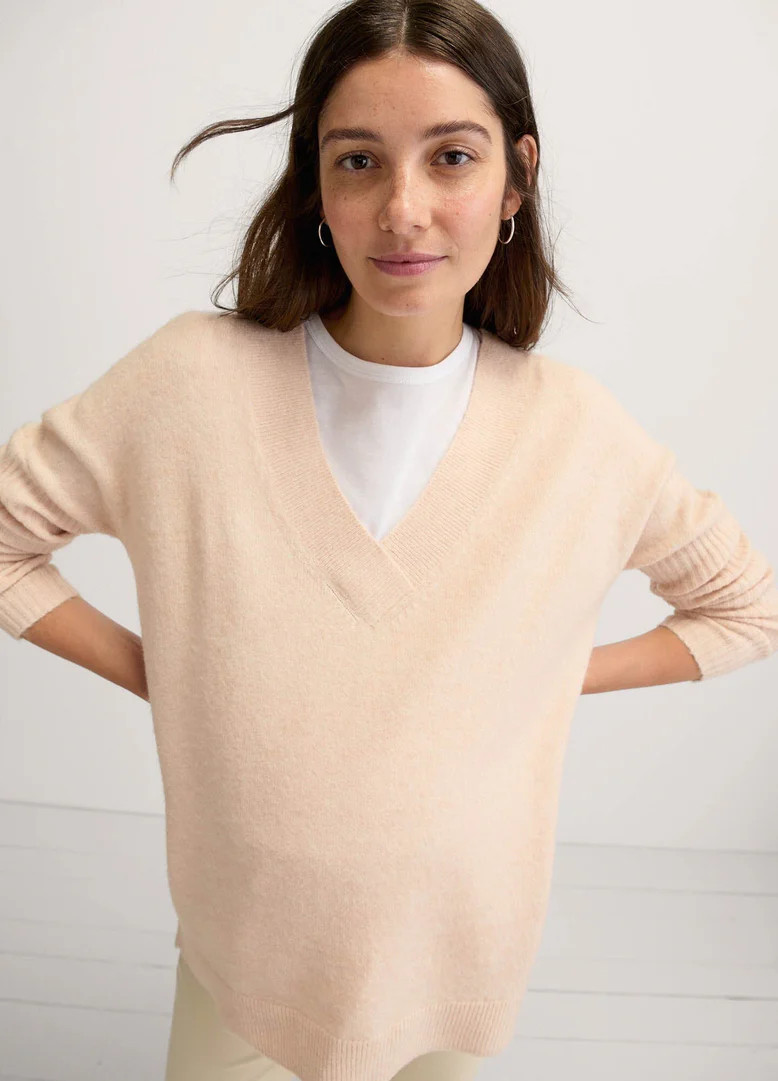The Eva V-Neck Sweater | Hatch Collection