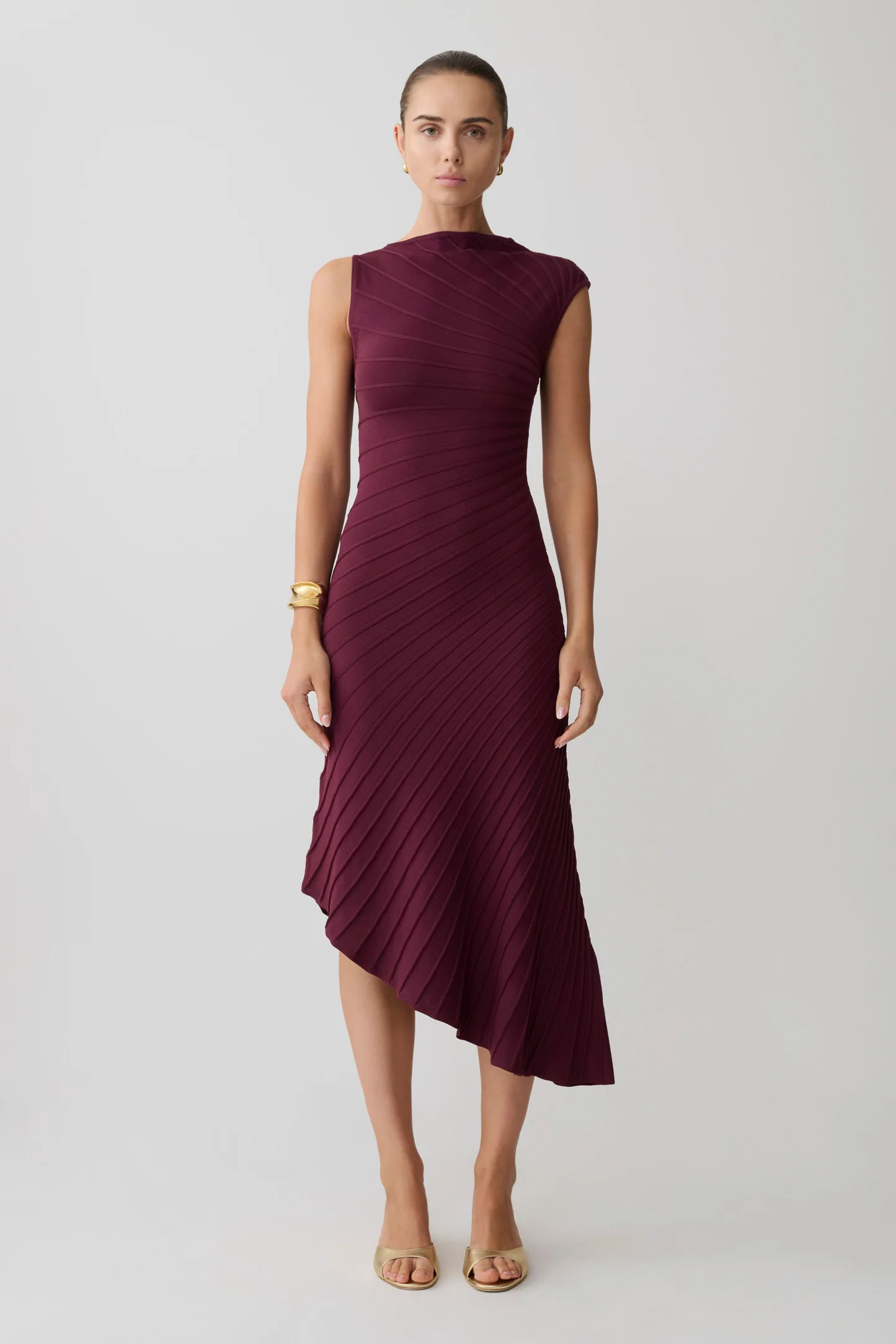 Pleated Knit Dress - Plum | MESHKI US