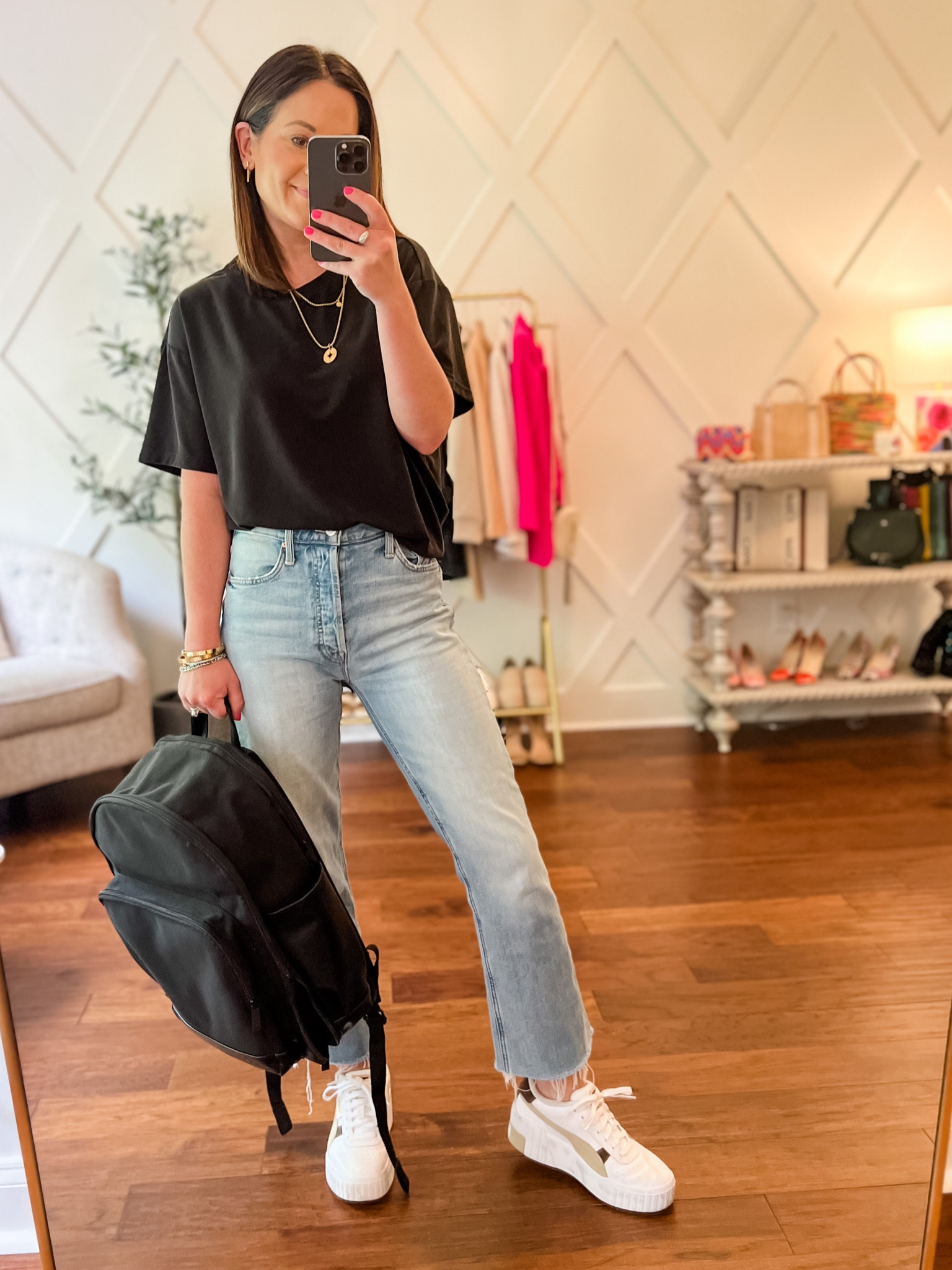 Saturday weekend Style -  easy mom outfit - soccer saturdays - jeans sneakers and tee 

#LTKFind #LTKunder50 #LTKunder100